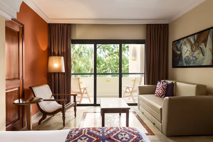 Guest room at the Grand Palladium Colonial Riviera Maya, All Inclusive Resort in Riviera Maya, Other than US/Canada