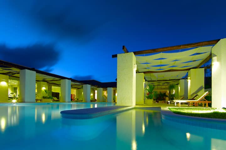 Pool at the Grand Palladium Colonial Riviera Maya, All Inclusive Resort in Riviera Maya, Other than US/Canada