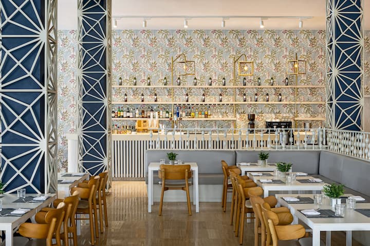 Grand Palladium Colonial Riviera Maya, All Inclusive Resort restaurant in Riviera Maya, Other than US/Canada