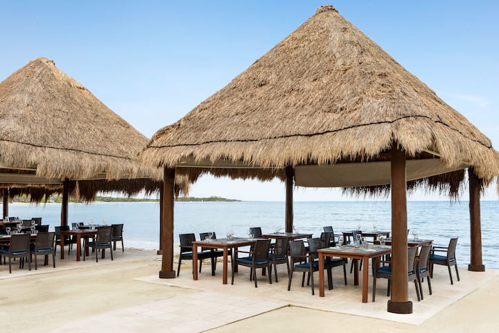 Grand Palladium Colonial Riviera Maya, All Inclusive Resort restaurant in Riviera Maya, Other than US/Canada