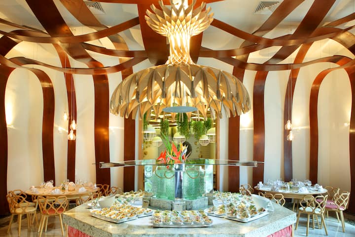 Grand Palladium Colonial Riviera Maya, All Inclusive Resort restaurant in Riviera Maya, Other than US/Canada