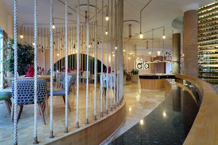 Grand Palladium Colonial Riviera Maya, All Inclusive Resort restaurant in Riviera Maya, Other than US/Canada