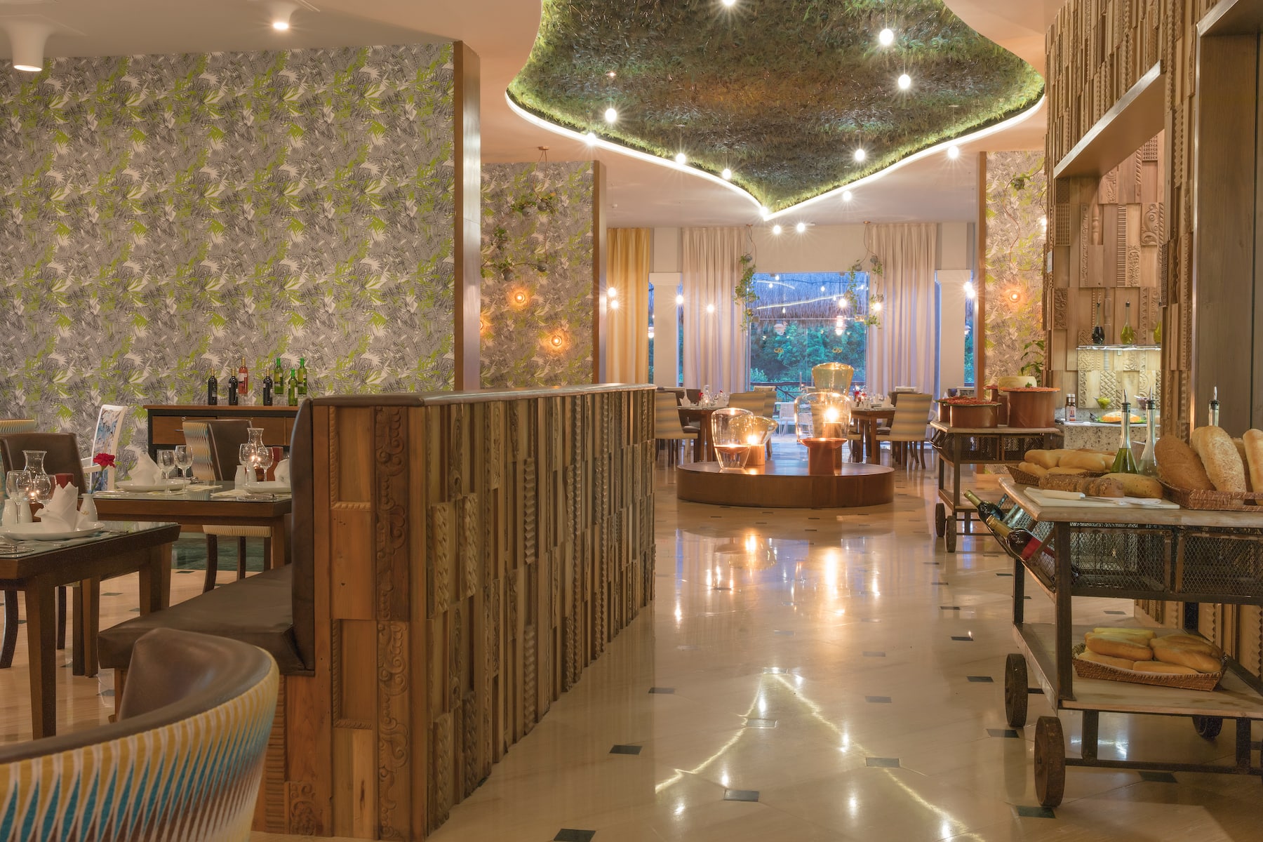 Grand Palladium Colonial Riviera Maya, All Inclusive Resort restaurant in Riviera Maya, Other than US/Canada