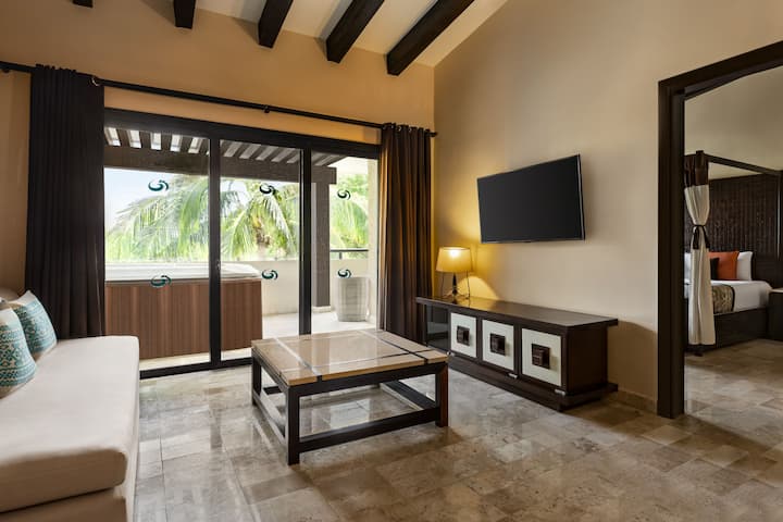 Grand Palladium Colonial Riviera Maya, All Inclusive Resort suite in Riviera Maya, Other than US/Canada