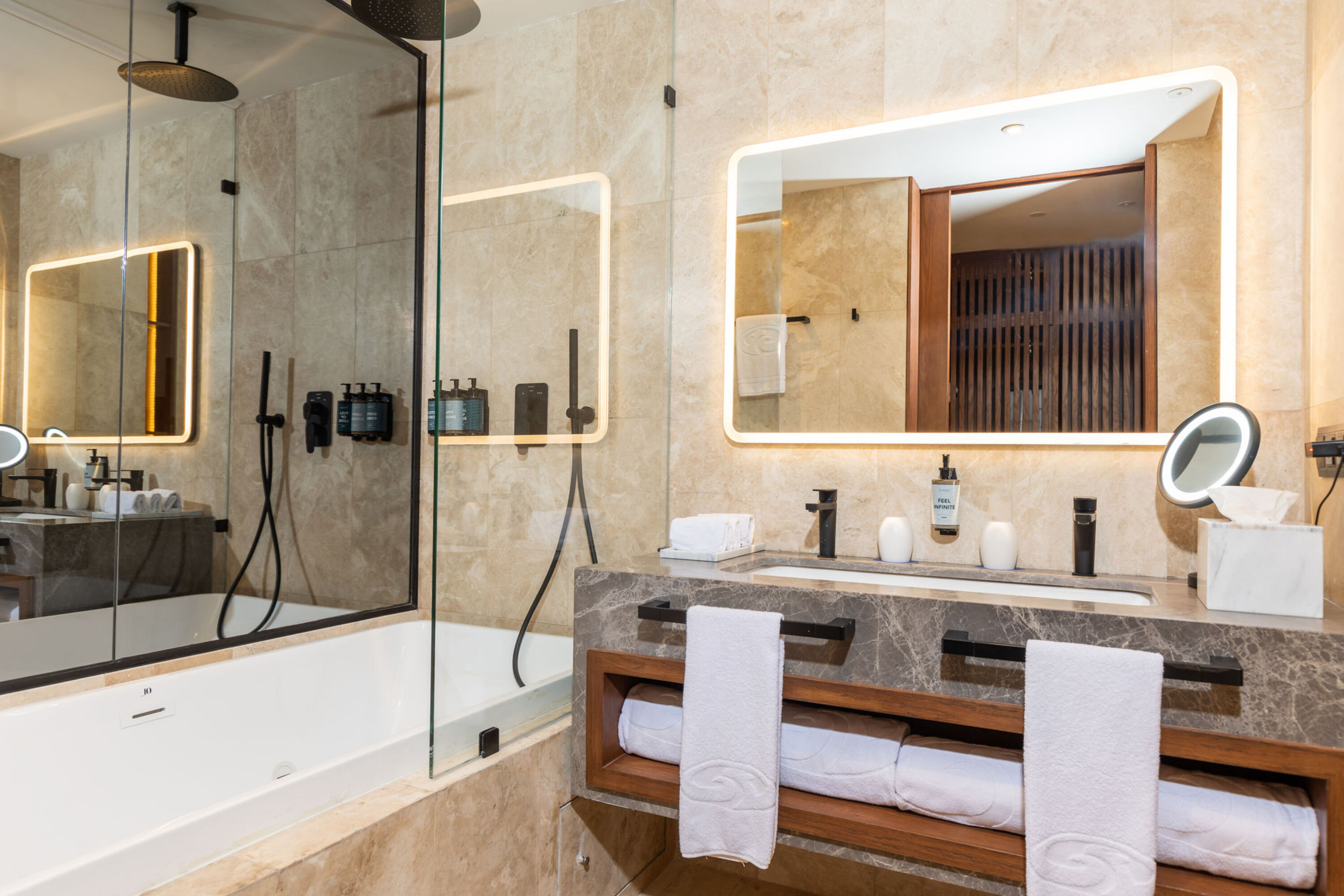 Guest room bath at the Grand Palladium Kantenah Riviera Maya, All Inclusive Resort in Riviera Maya, Other than US/Canada