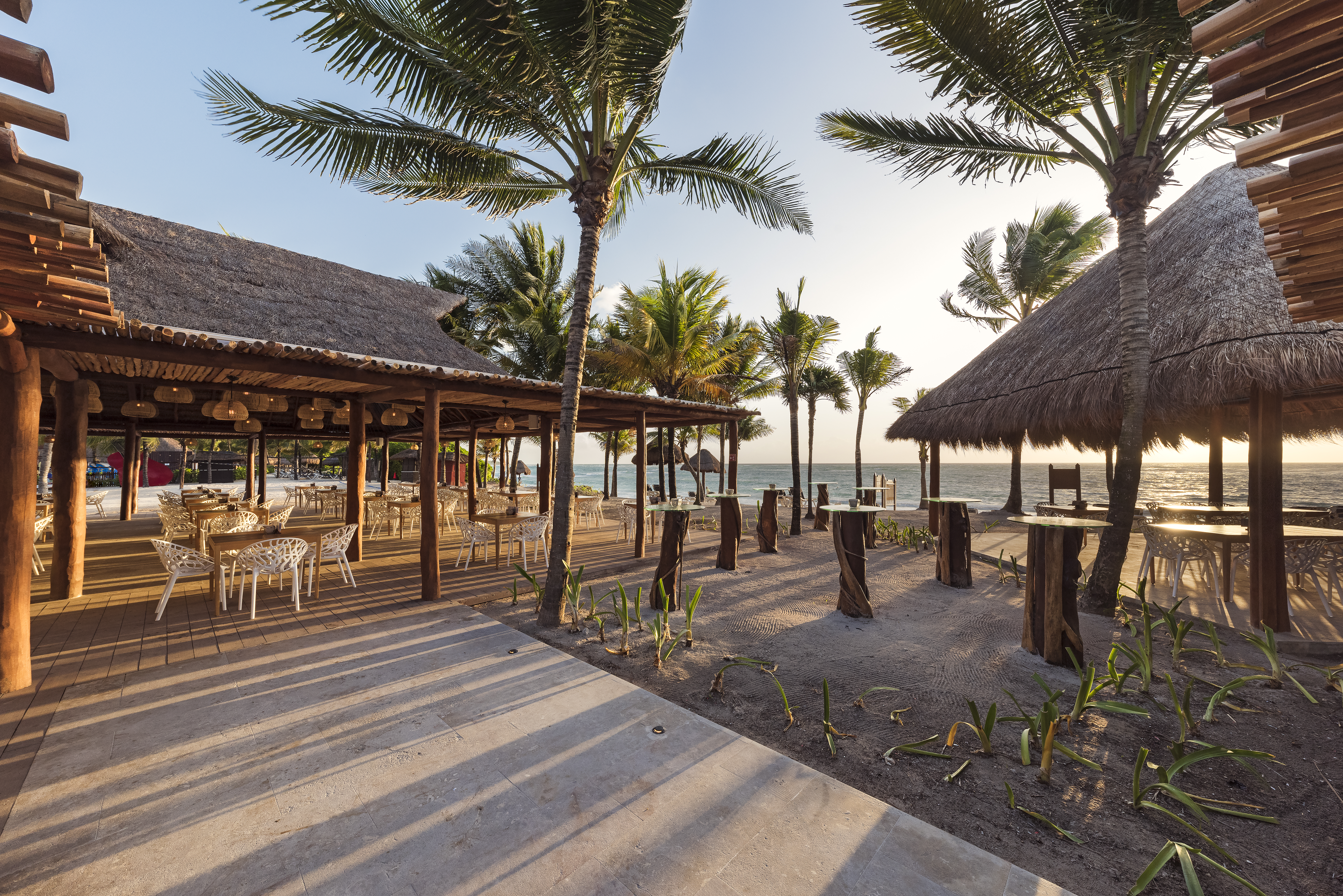 Bar at Grand Palladium Select WhiteSand Resort & Spa All Inclusive in Riviera Maya, Other than US/Canada