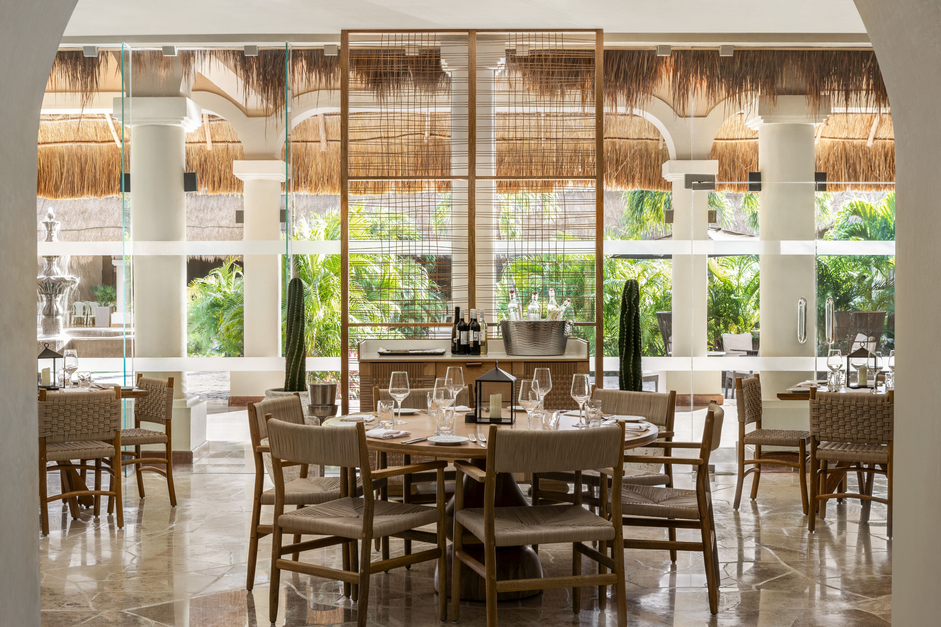 Grand Palladium Select WhiteSand Resort & Spa All Inclusive restaurant in Riviera Maya, Other than US/Canada