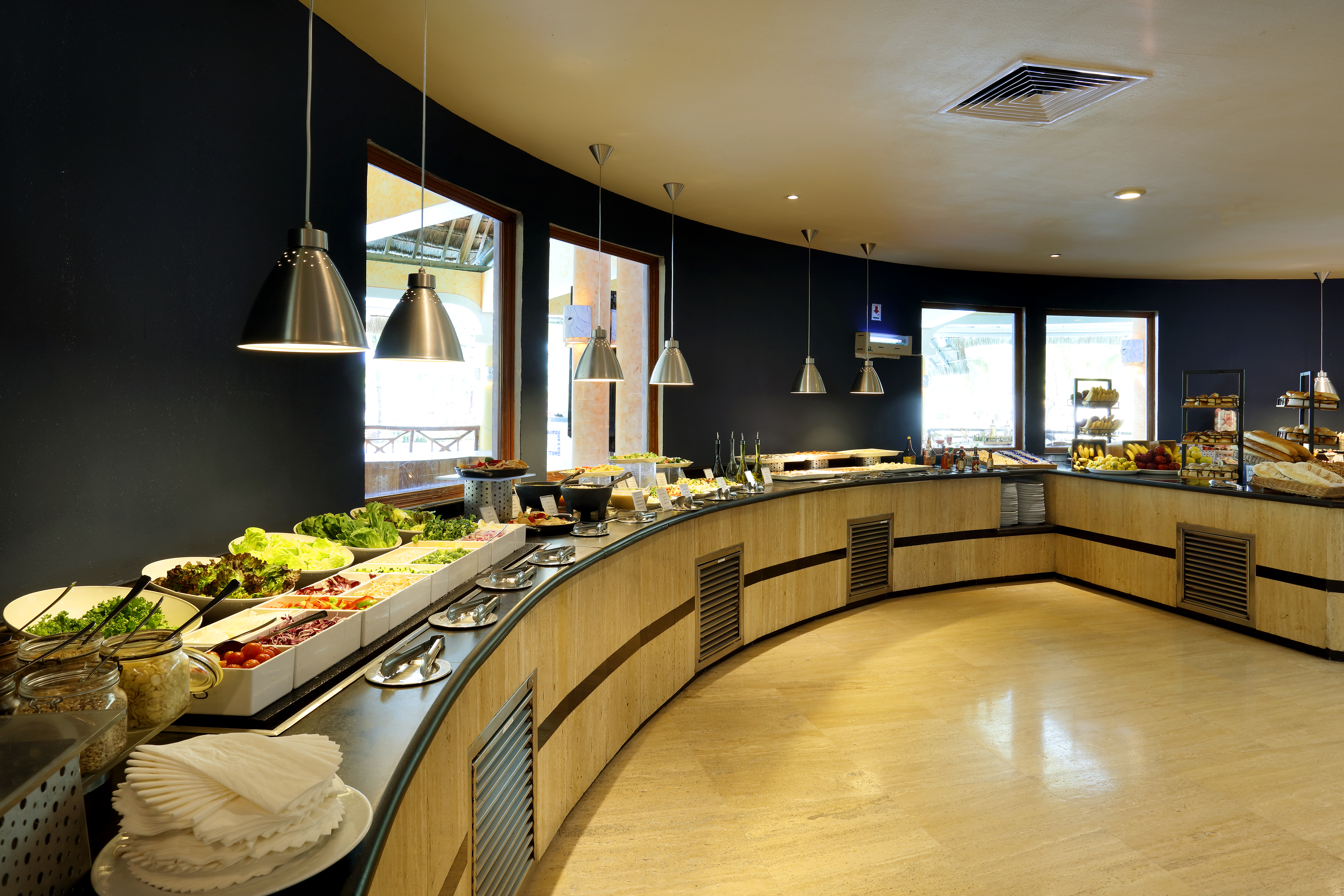 Grand Palladium Select WhiteSand Resort & Spa All Inclusive restaurant in Riviera Maya, Other than US/Canada