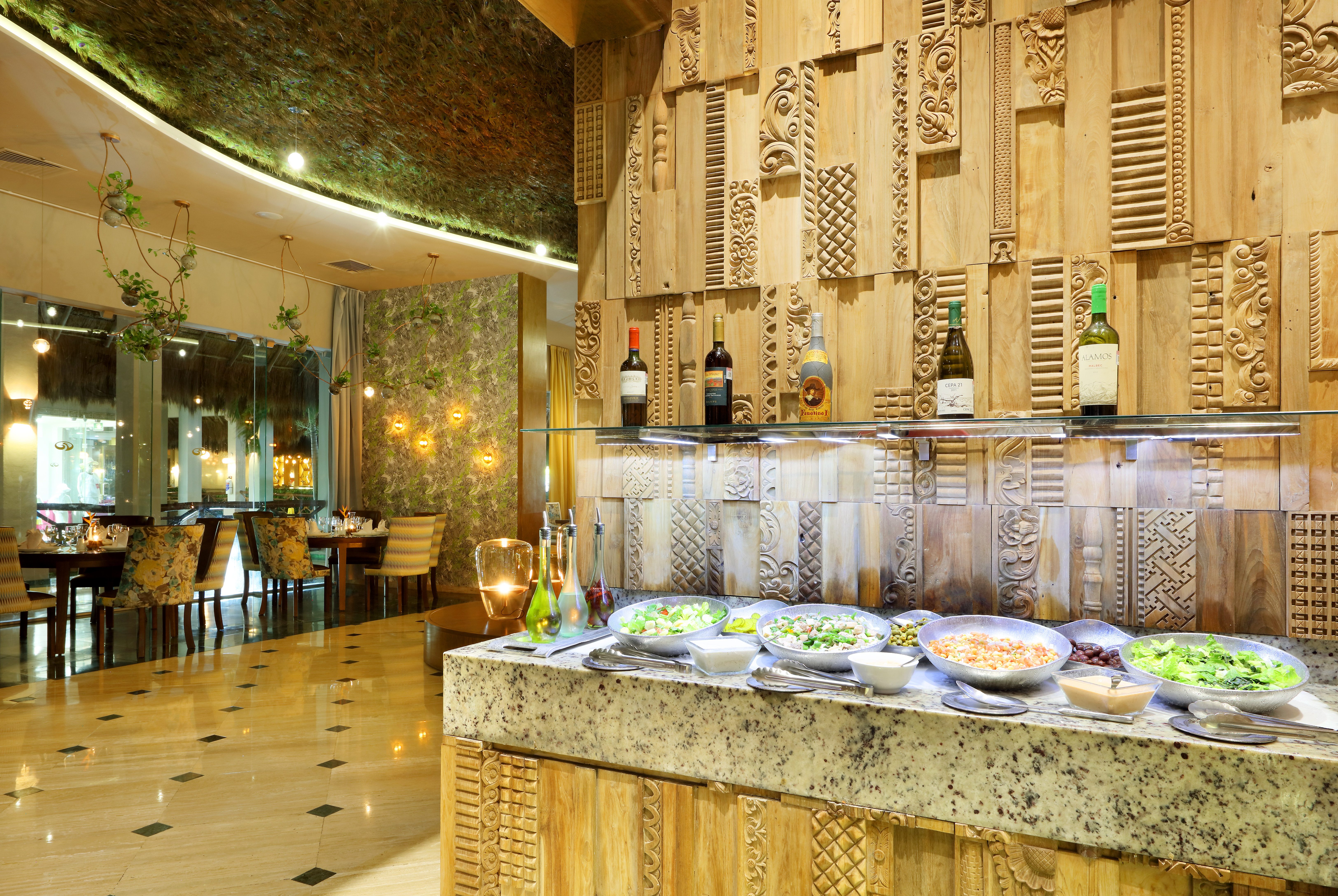 Grand Palladium Select WhiteSand Resort & Spa All Inclusive restaurant in Riviera Maya, Other than US/Canada