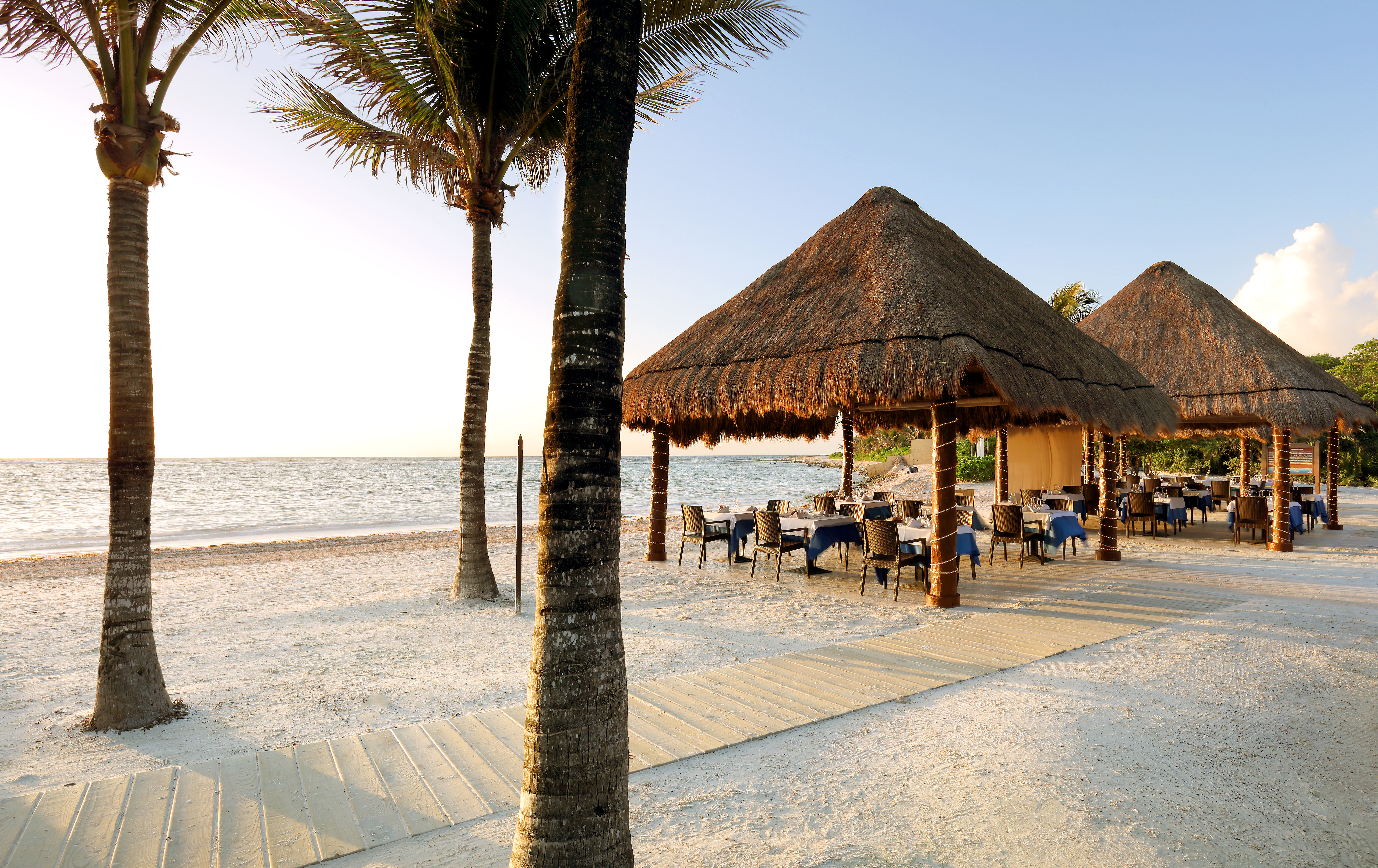 Grand Palladium Select WhiteSand Resort & Spa All Inclusive restaurant in Riviera Maya, Other than US/Canada