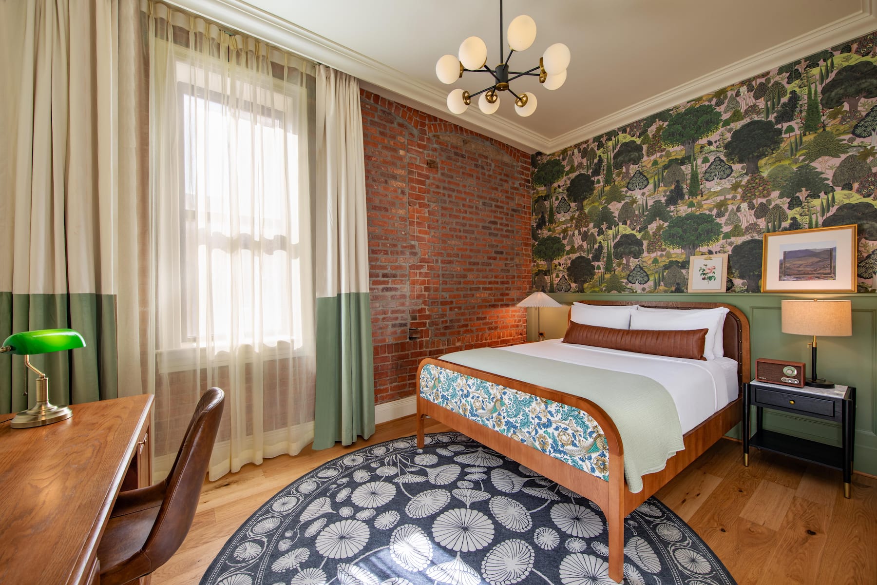 Guest room at the The Mining Exchange in Colorado Springs, Colorado