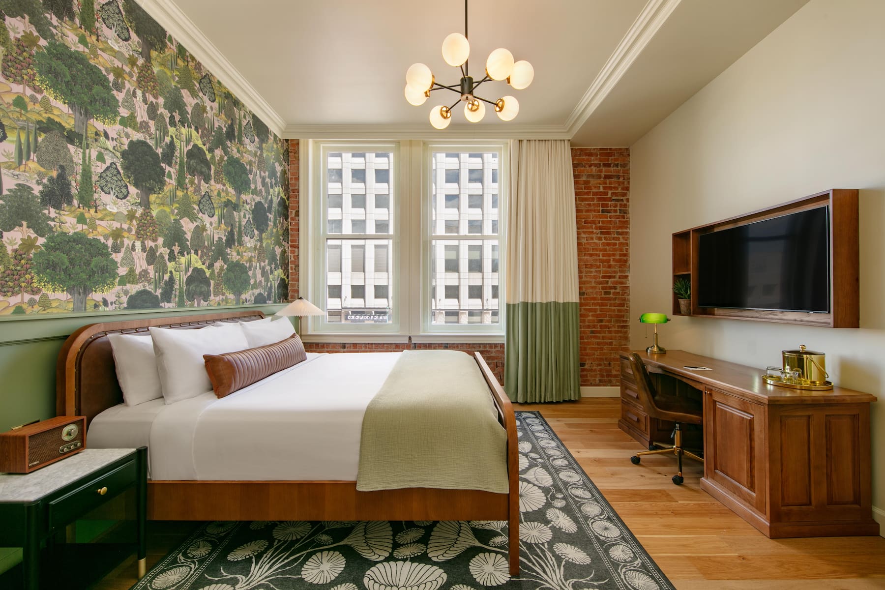 Guest room at the The Mining Exchange in Colorado Springs, Colorado