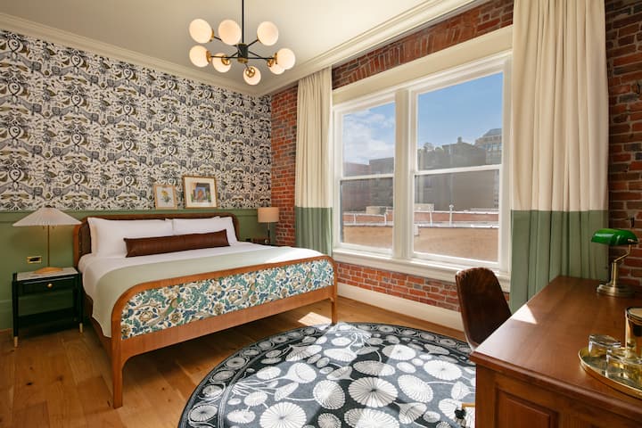 The Mining Exchange suite in Colorado Springs, Colorado