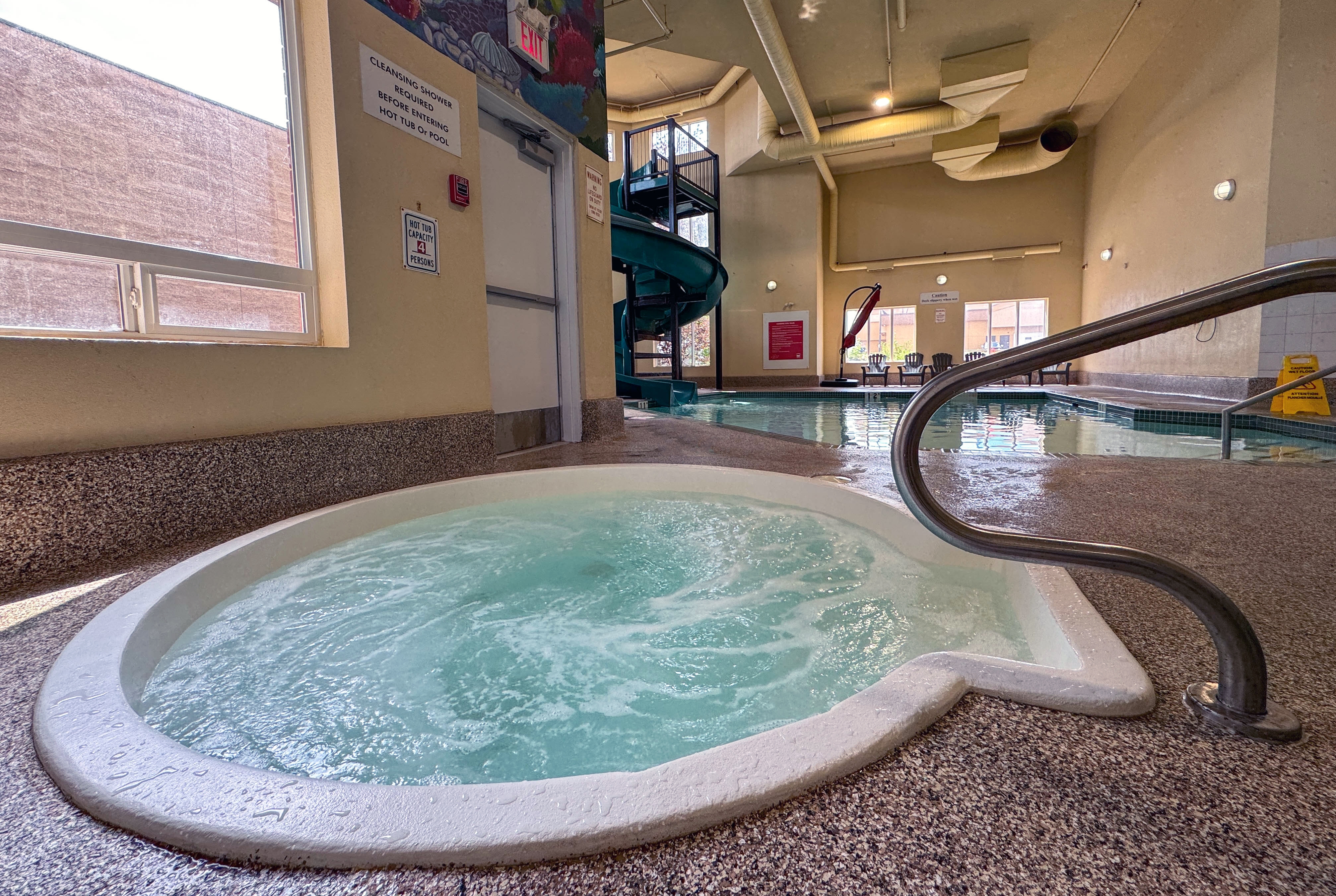 Hot tub at the Super 8 by Wyndham Edmonton South in Edmonton, Alberta