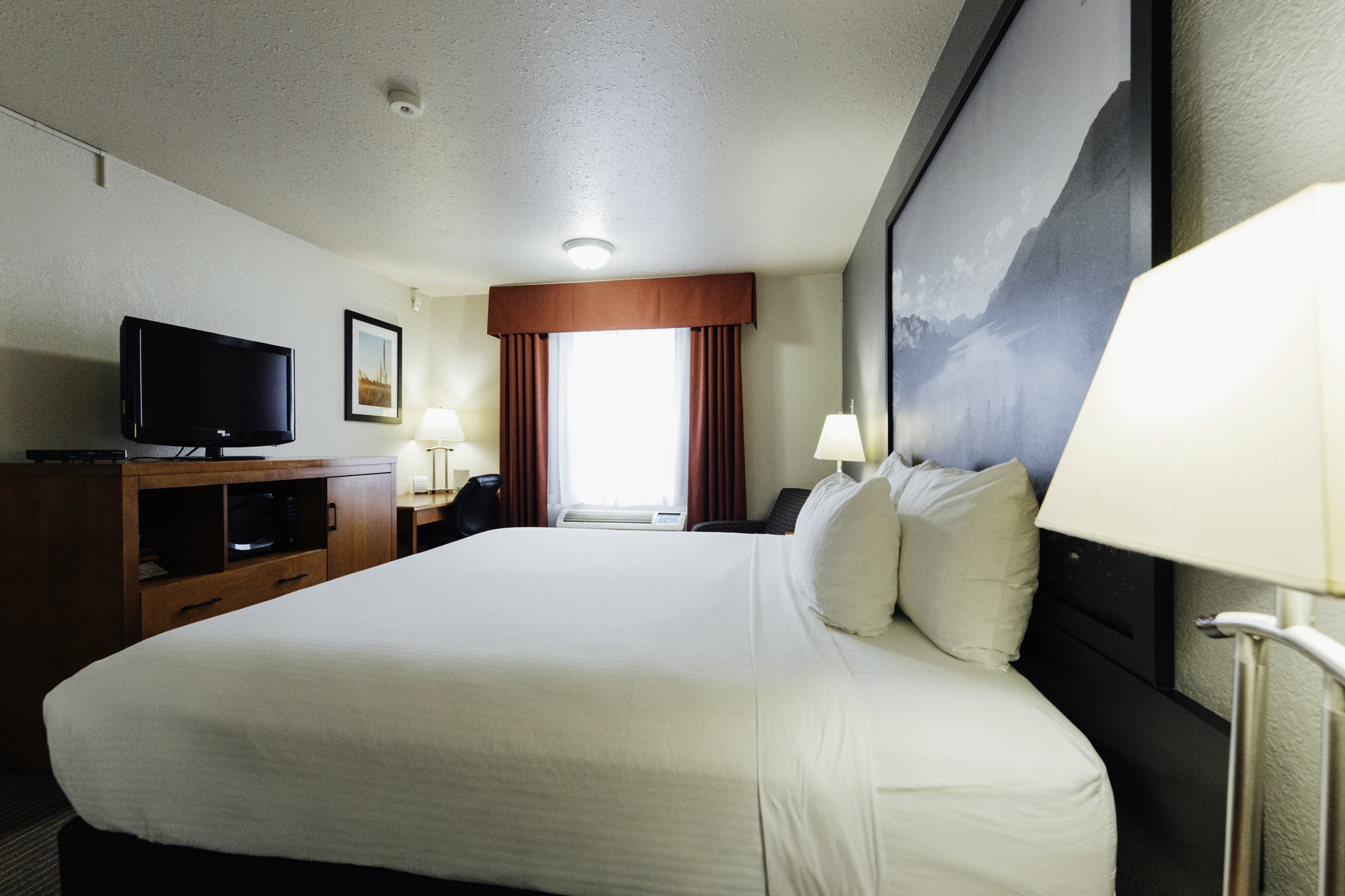 Guest room at the Super 8 by Wyndham Grande Prairie in Grande Prairie, Alberta