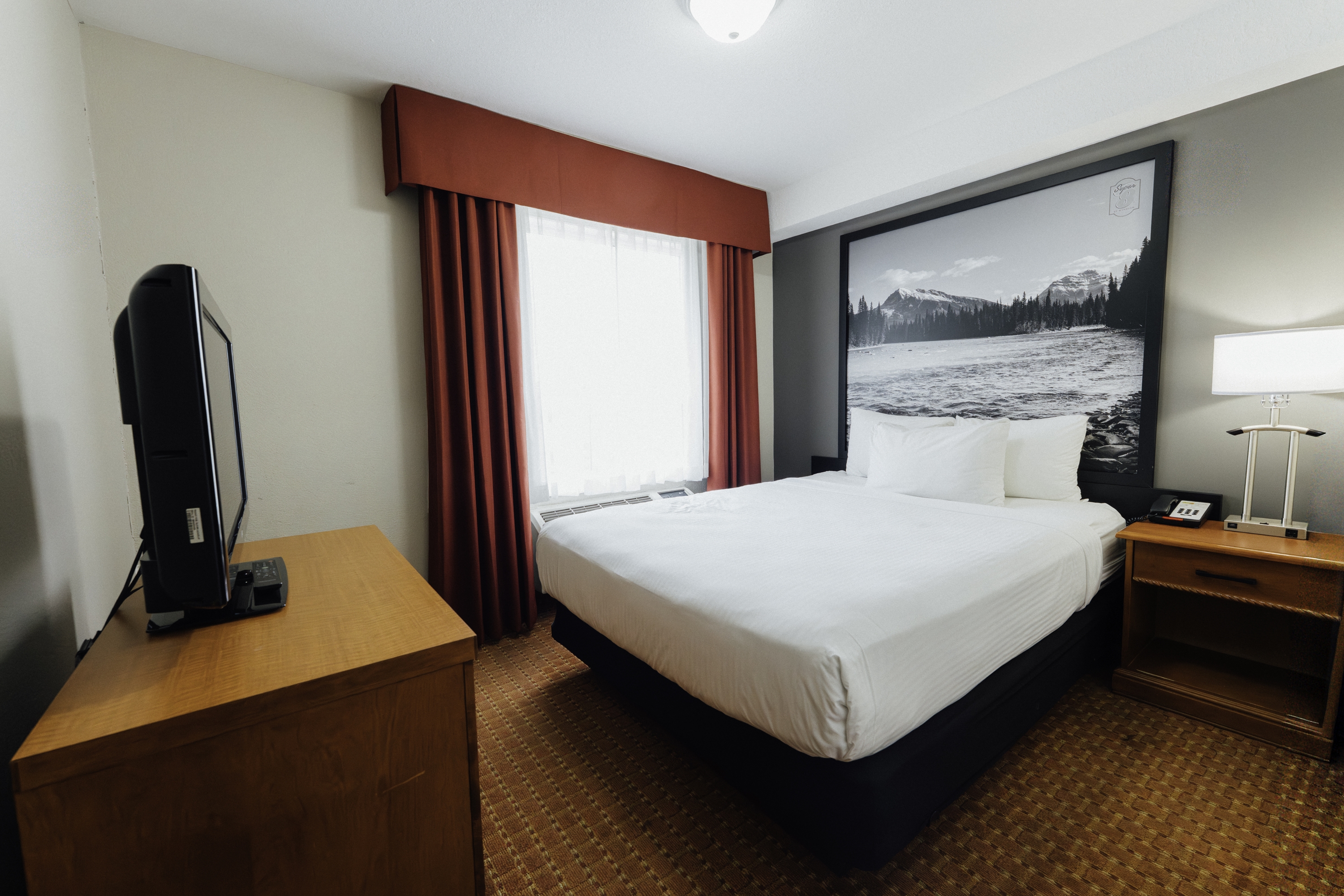 Guest room at the Super 8 by Wyndham Grande Prairie in Grande Prairie, Alberta