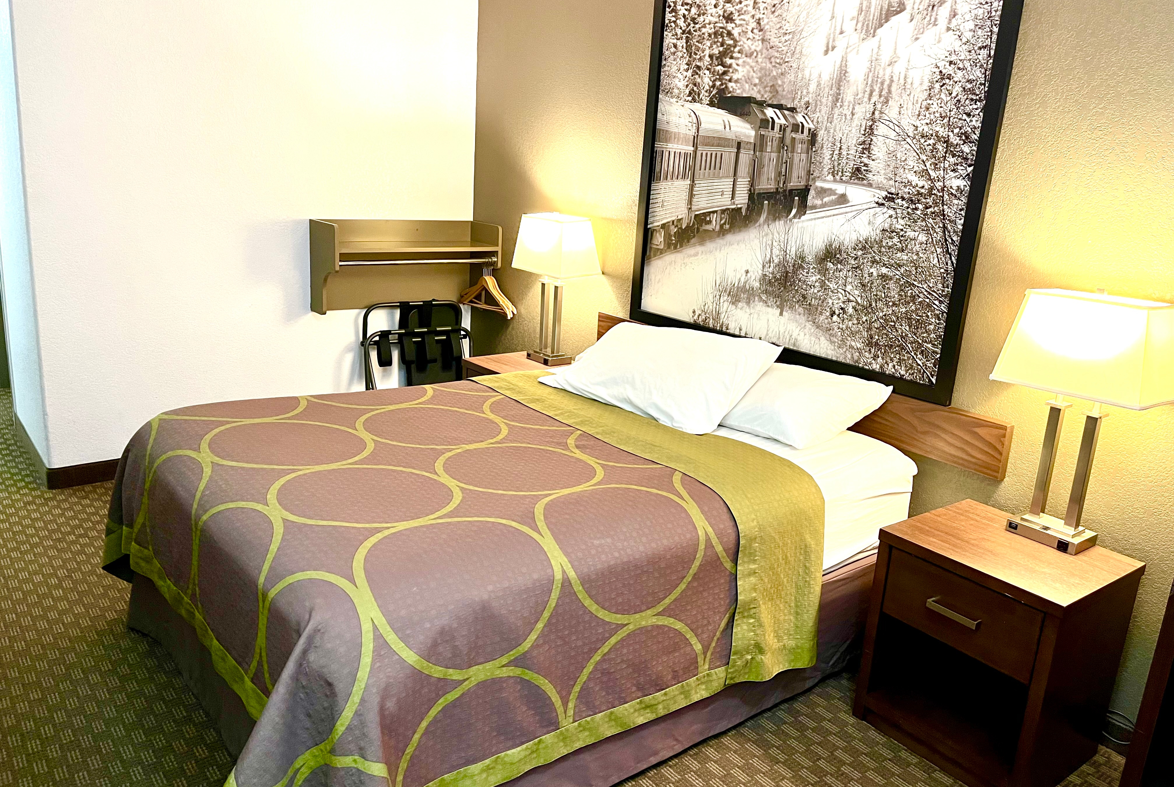 Guest room at the Super 8 by Wyndham Hinton in Hinton, Alberta