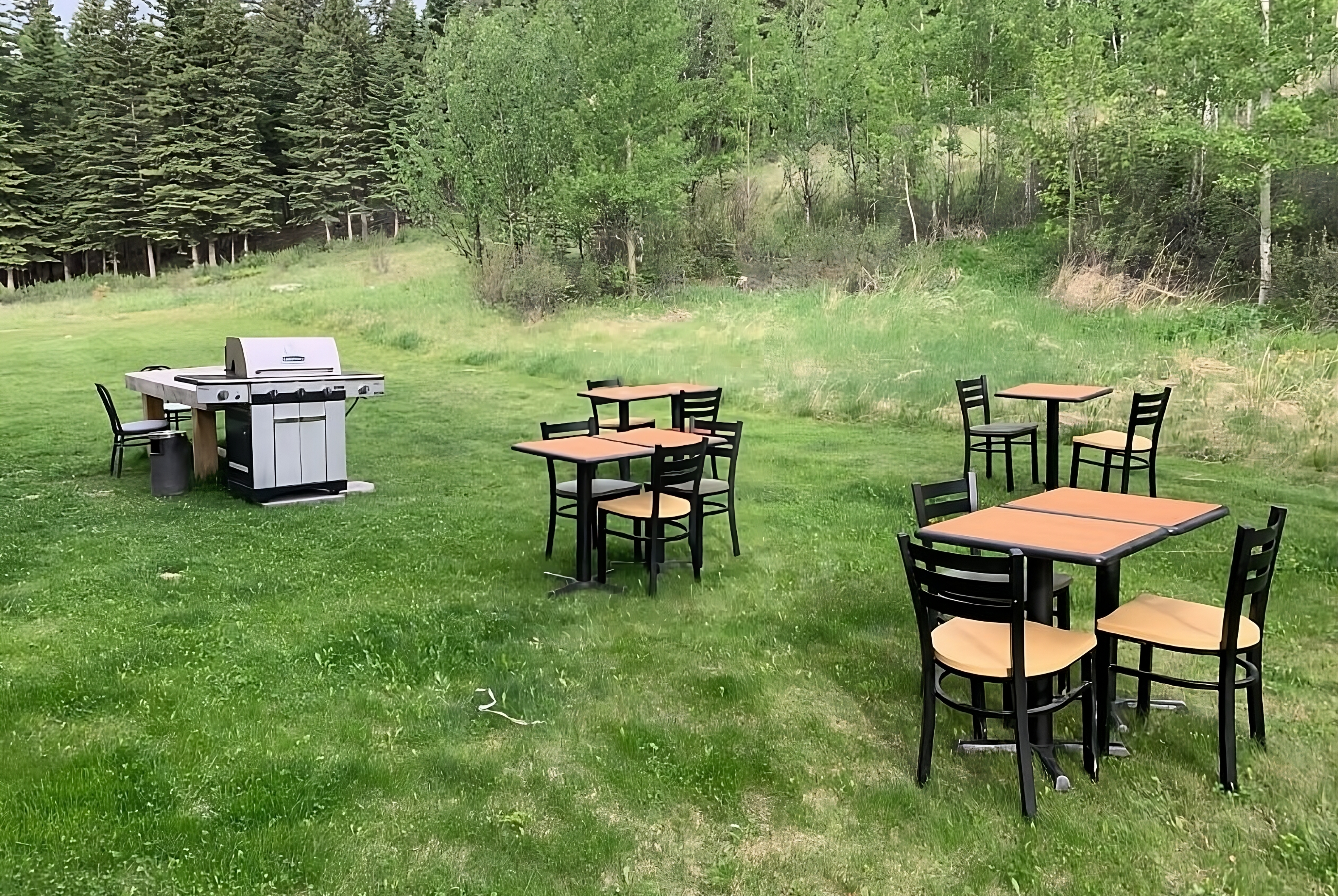 BBQ grill at Super 8 by Wyndham Hinton in Hinton, Alberta
