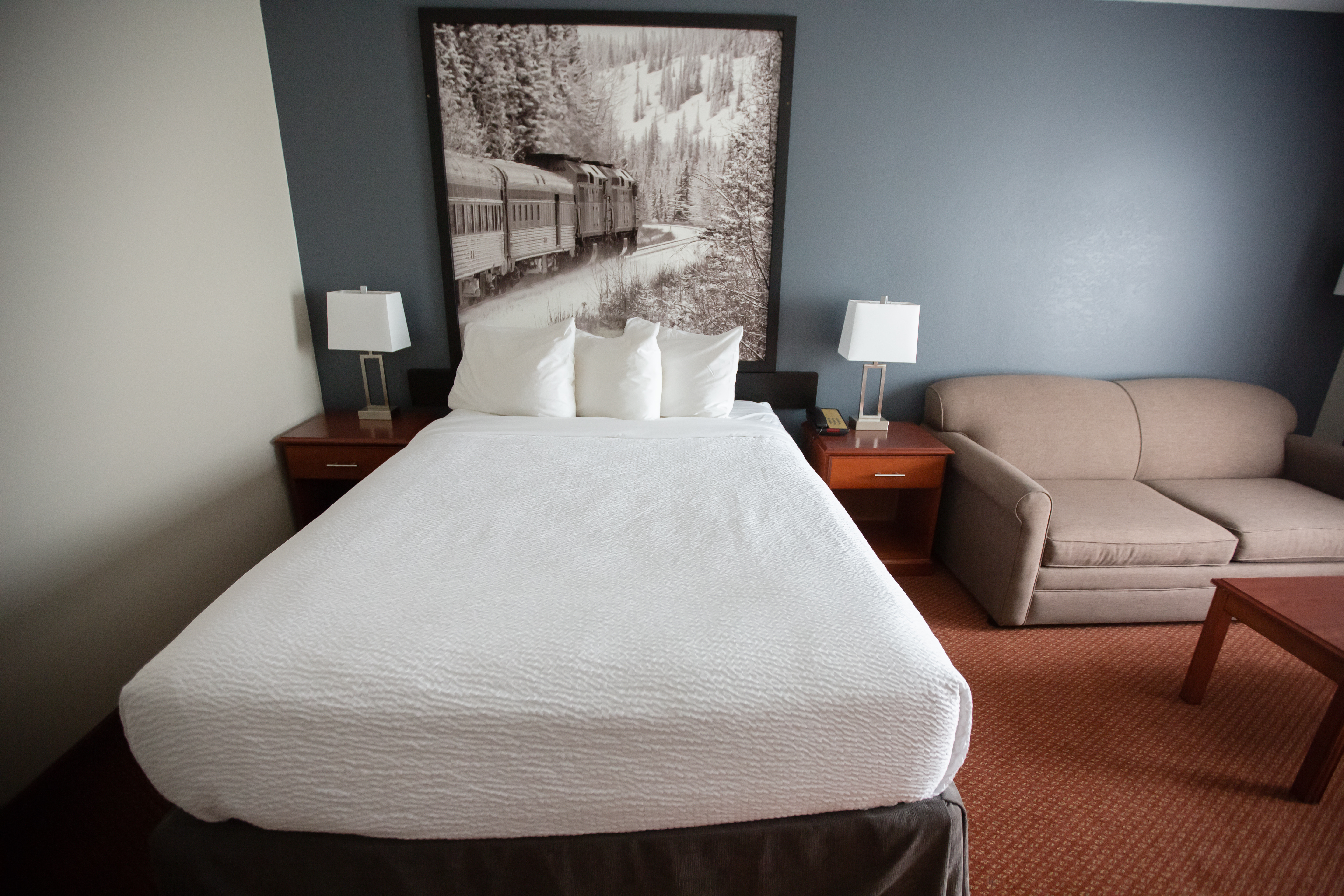 Guest room at the Super 8 by Wyndham Whitecourt in Whitecourt, Alberta
