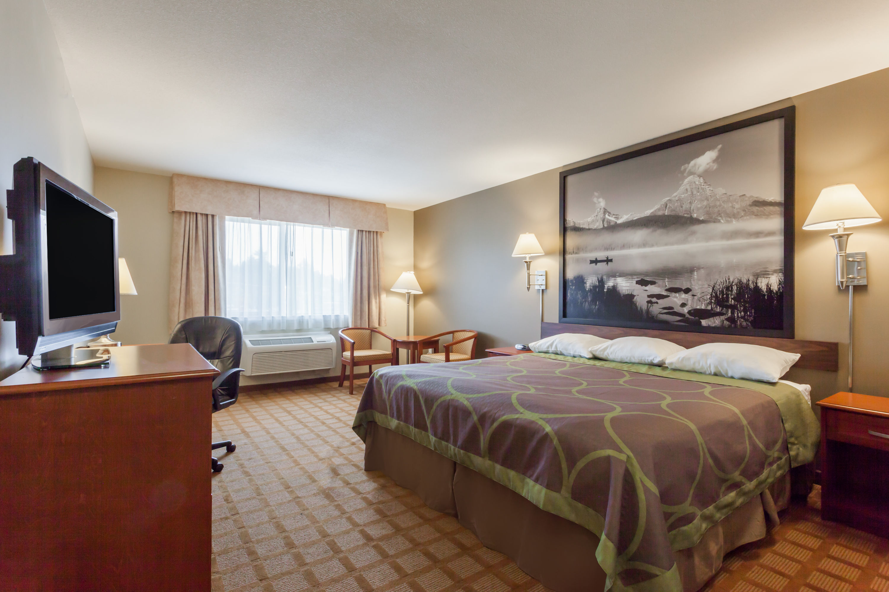 Guest room at the Super 8 by Wyndham Abbotsford BC in Abbotsford, British Columbia