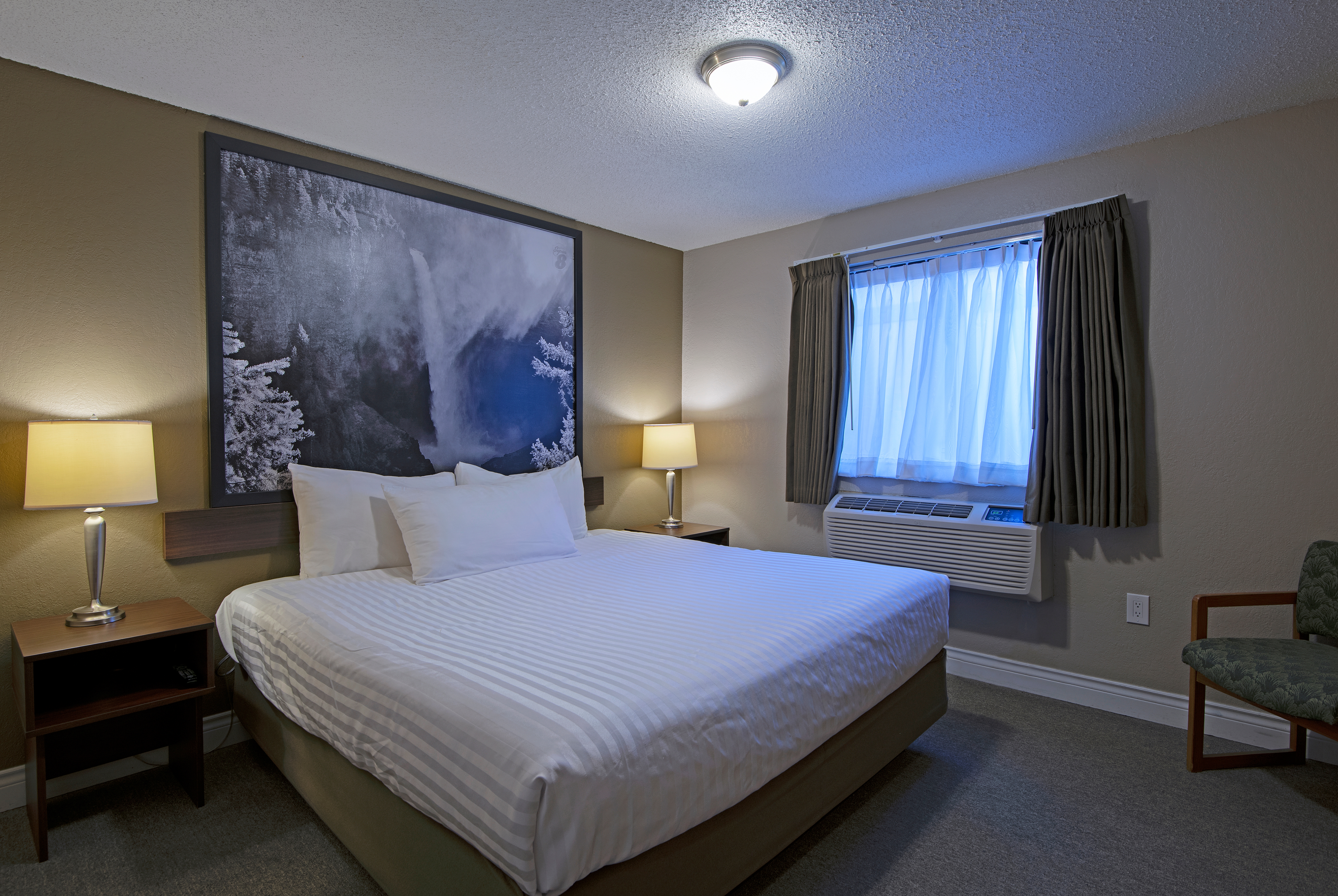 Guest room at the Super 8 by Wyndham Kamloops On The Hill in Kamloops, British Columbia