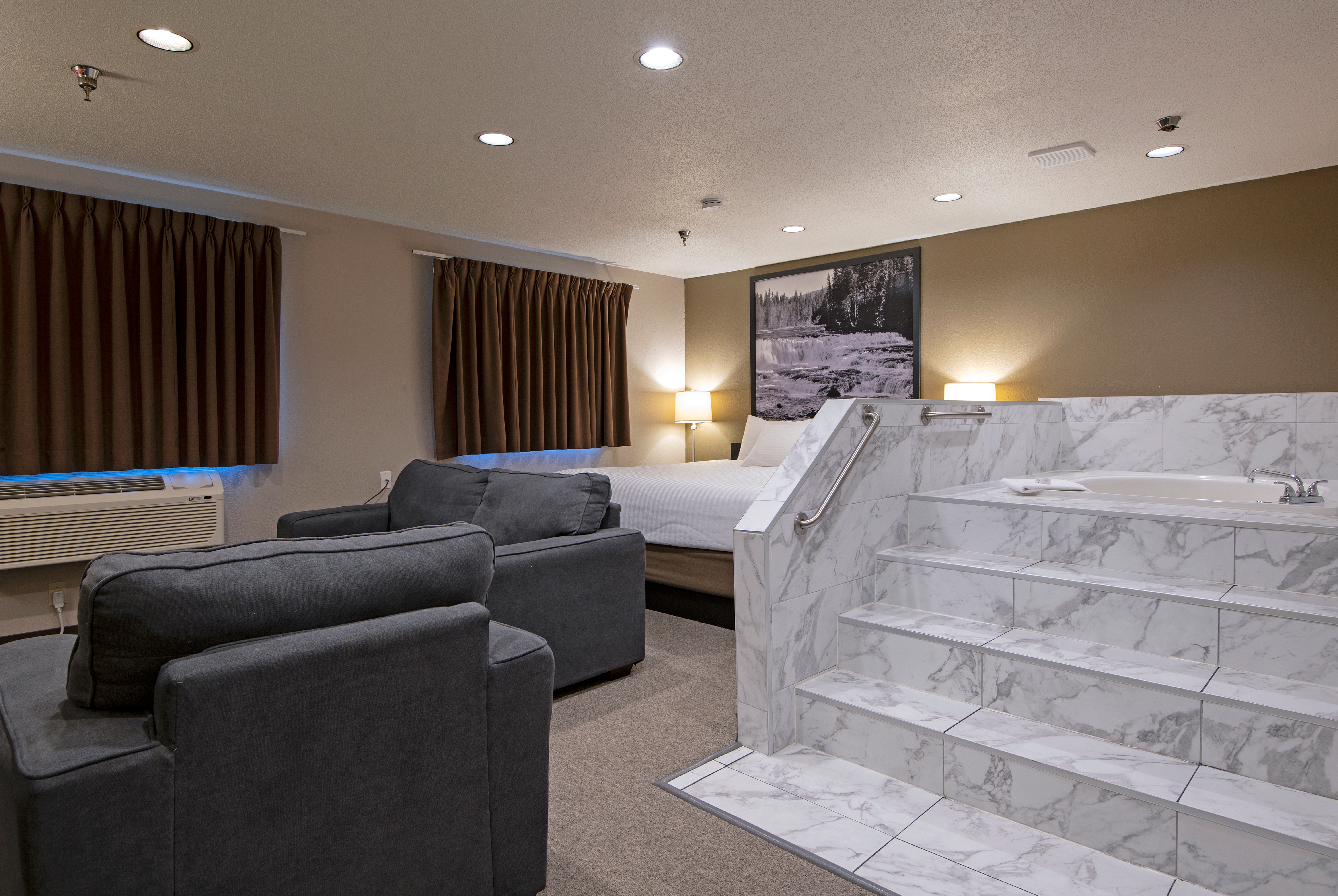 Guest room at the Super 8 by Wyndham Kamloops On The Hill in Kamloops, British Columbia