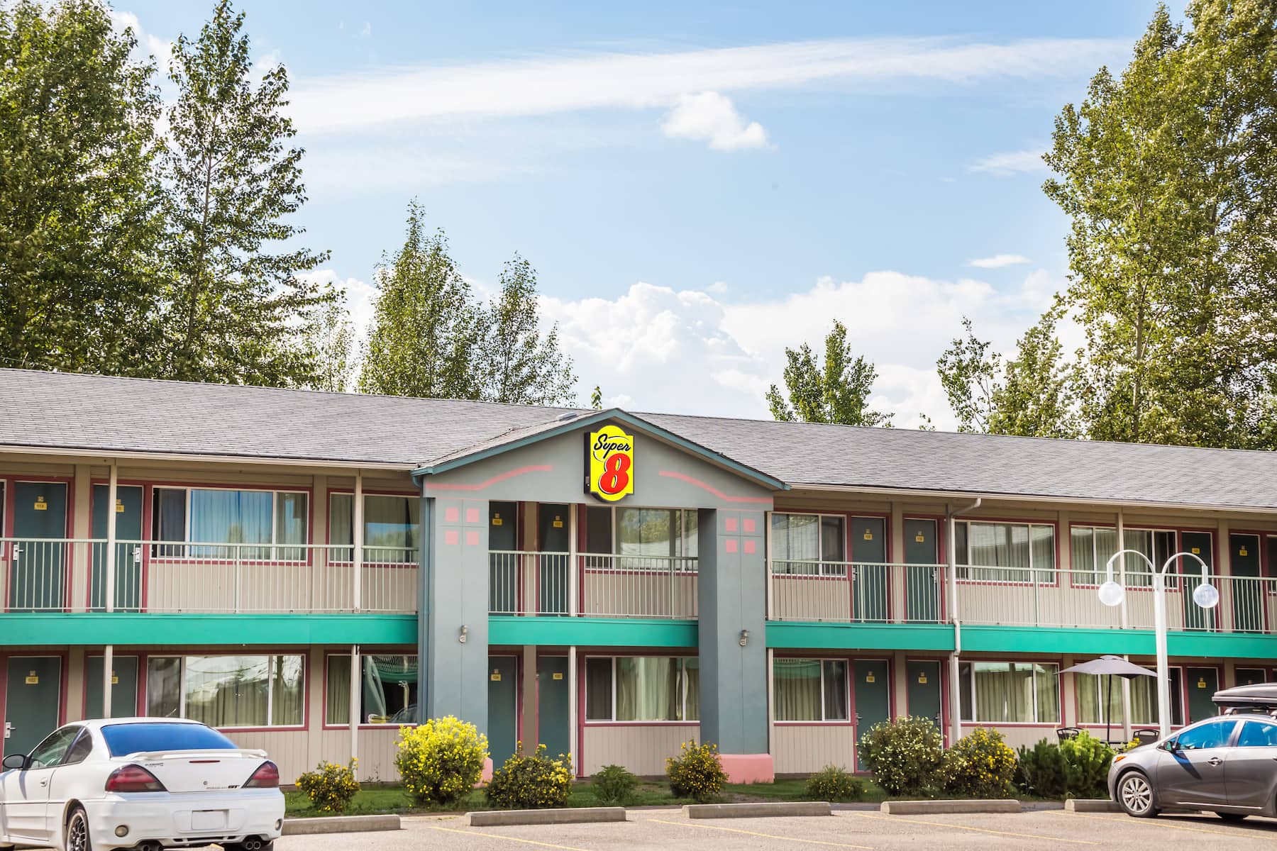 Super 8 by Wyndham Quesnel BC | Quesnel, BC Hotels