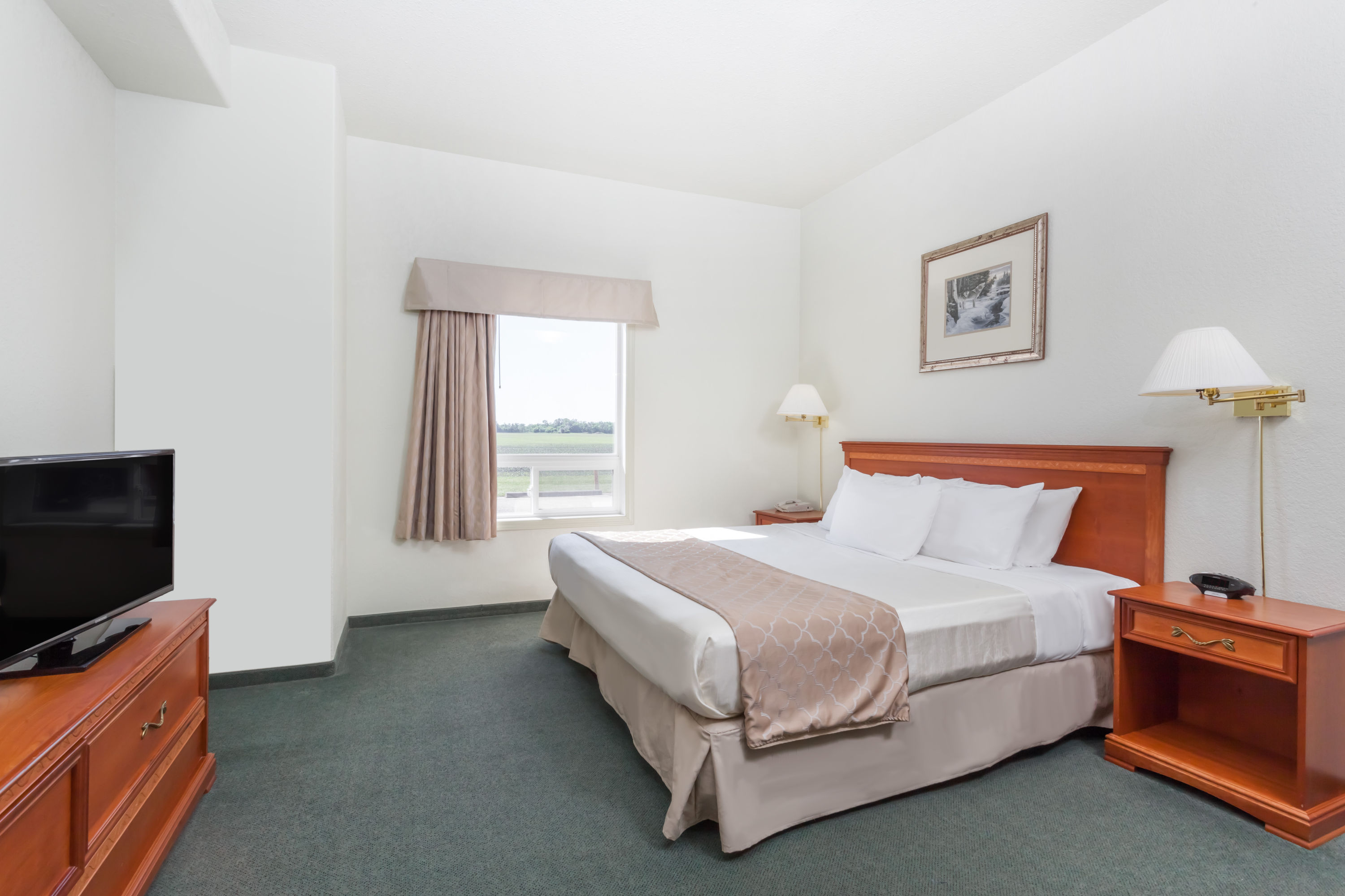 Super 8 by Wyndham Dauphin Dauphin, MB Hotels