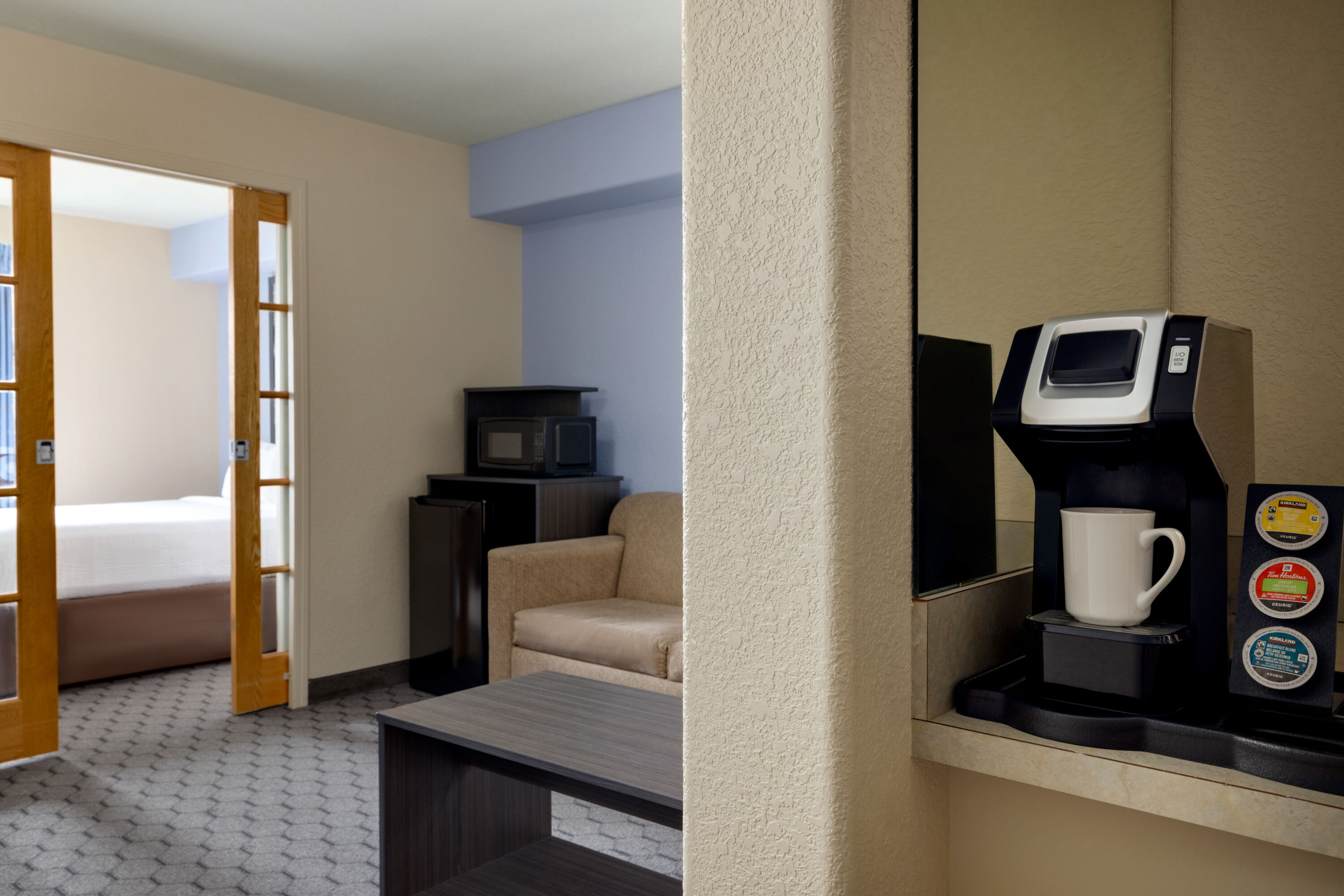 Super 8 by Wyndham Swan River MB Swan River, MB Hotels