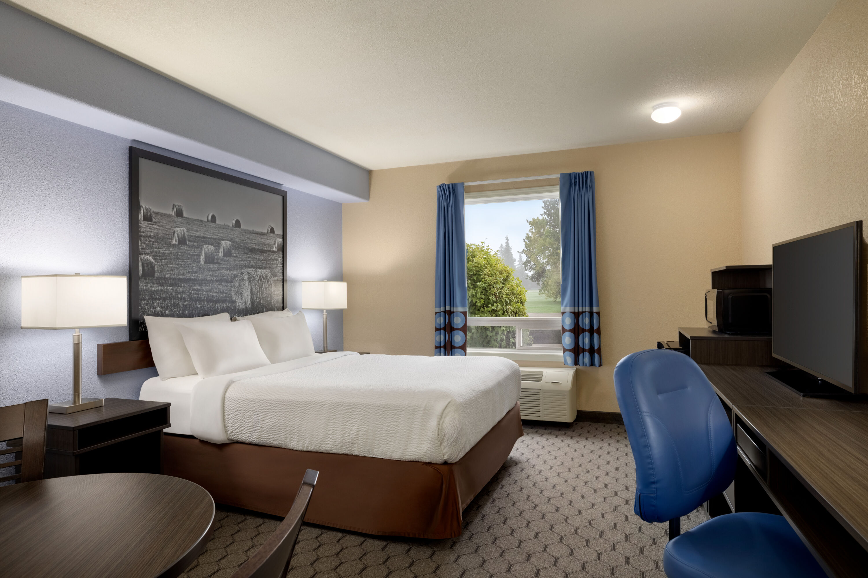 Super 8 by Wyndham Swan River MB Swan River, MB Hotels