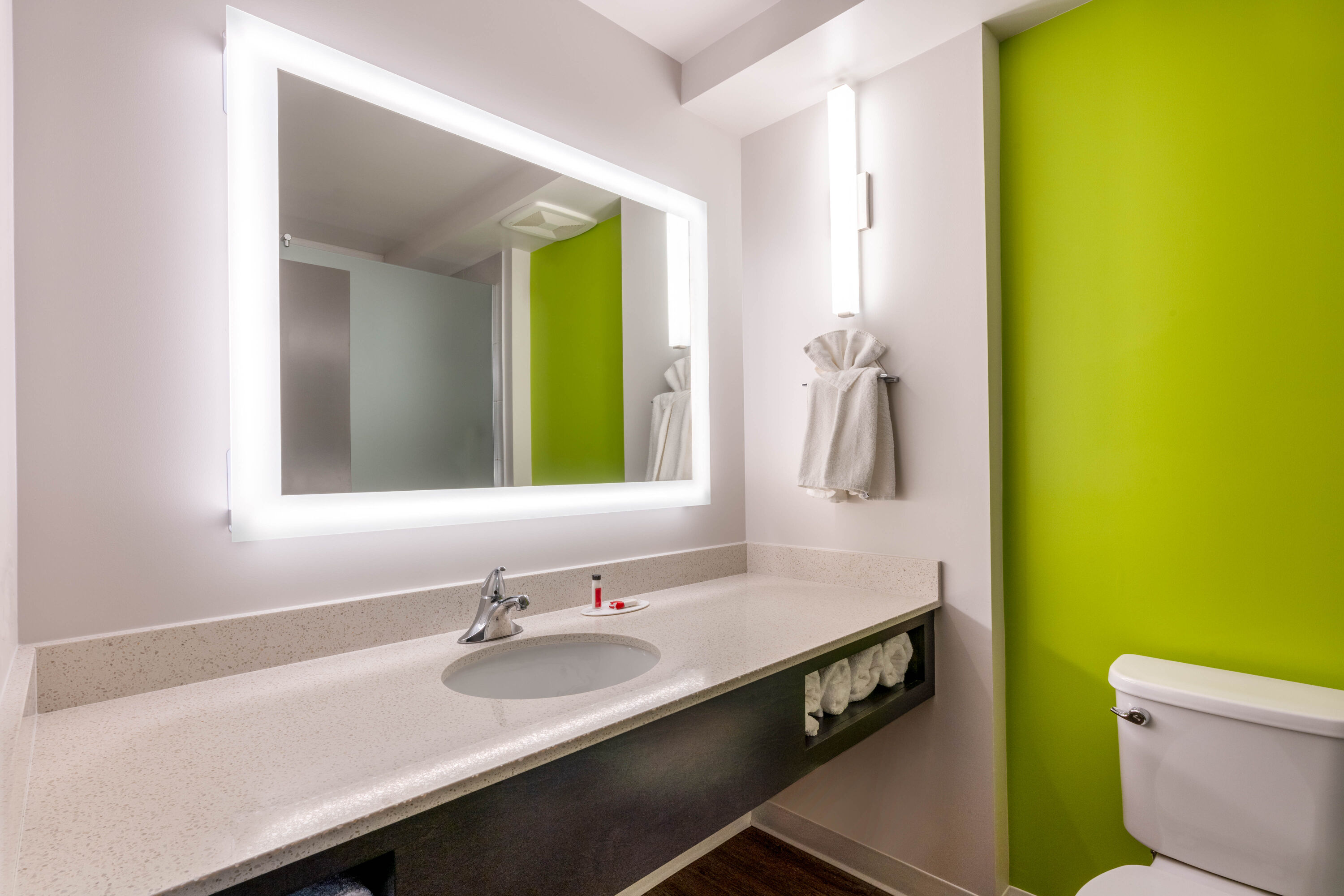 Guest room bath at the Super 8 by Wyndham Winnipeg East MB in Winnipeg, Manitoba