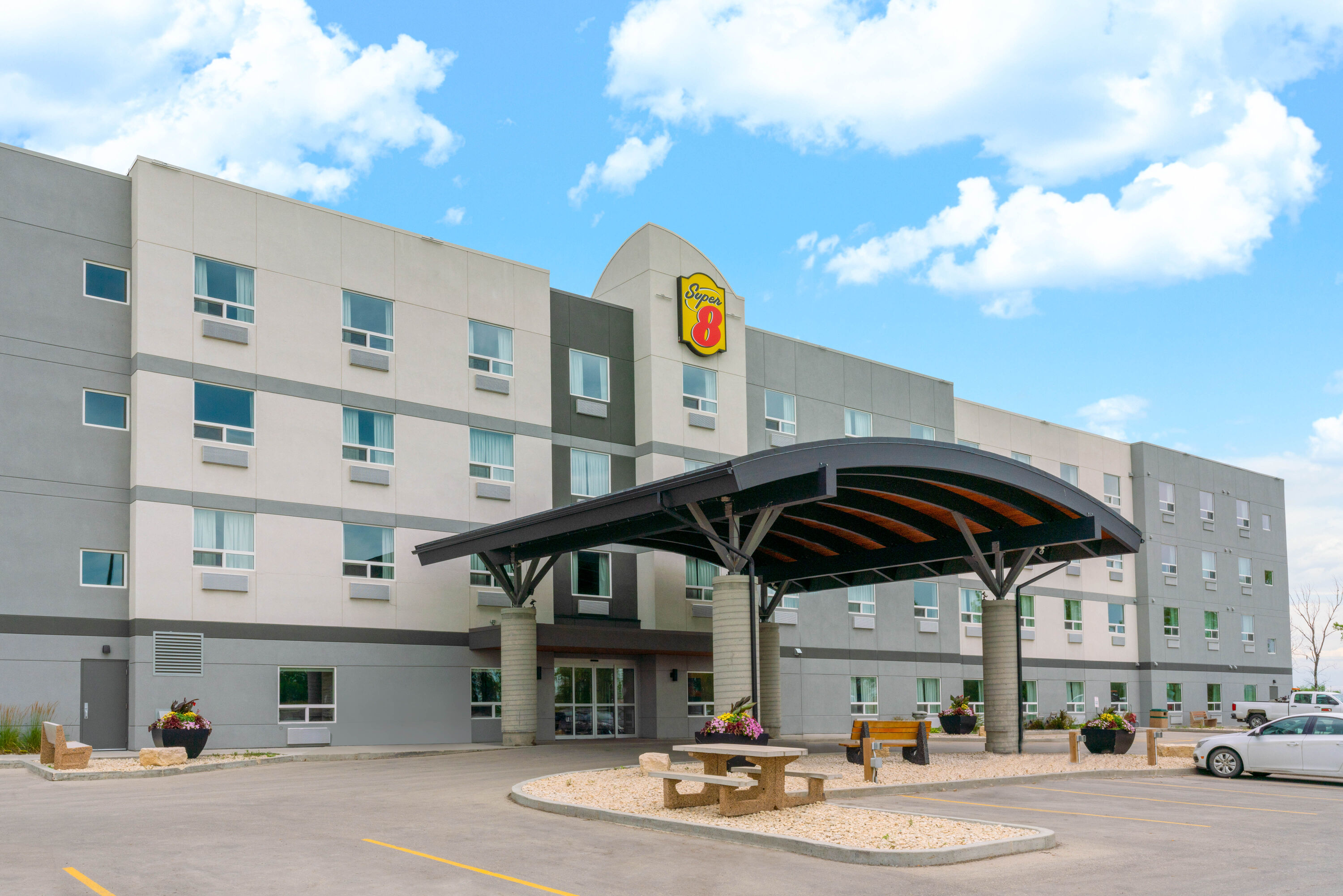 Exterior Day Image of Super 8 by Wyndham Winnipeg East MB hotel in Winnipeg, Manitoba
