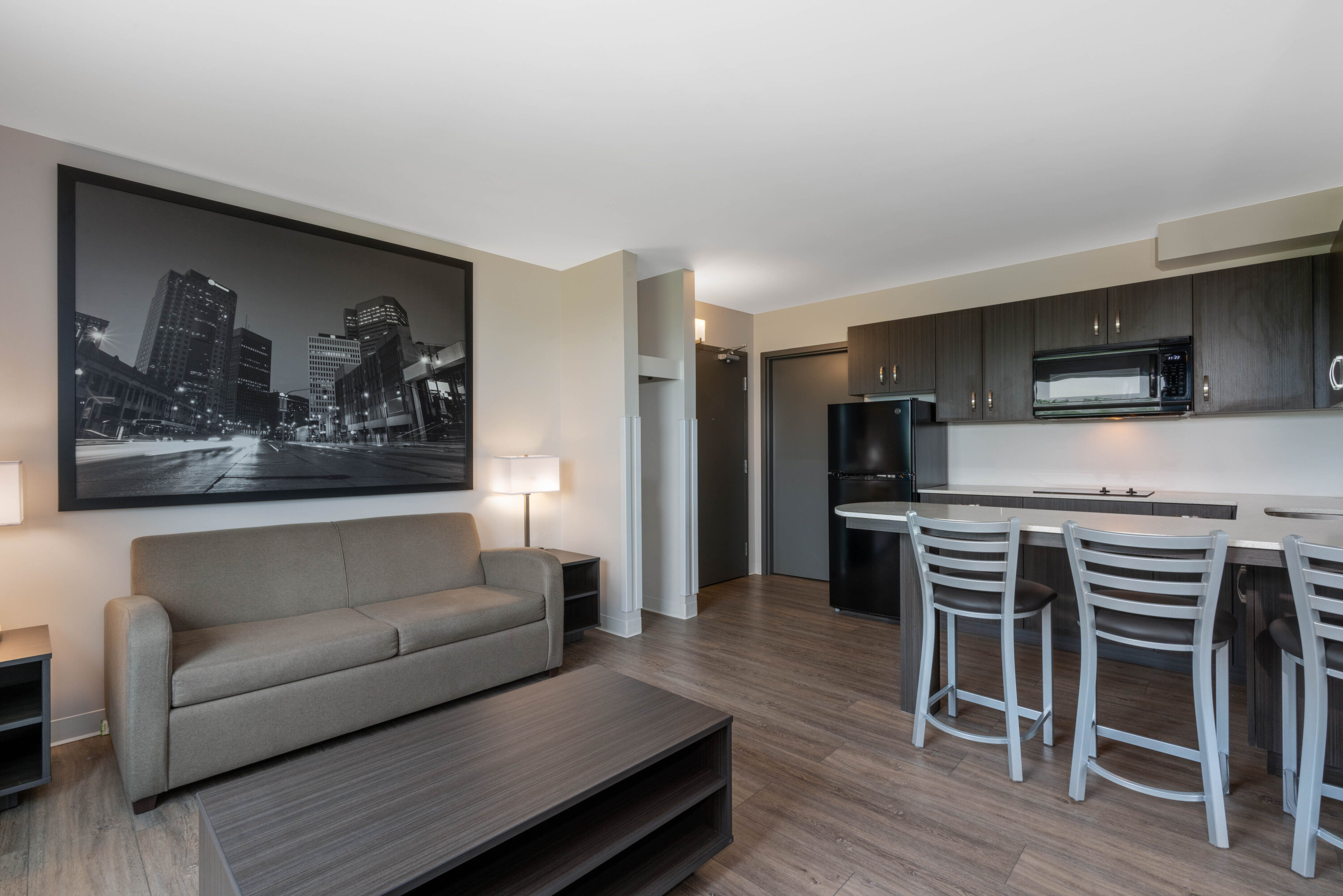 Super 8 by Wyndham Winnipeg East MB suite in Winnipeg, Manitoba