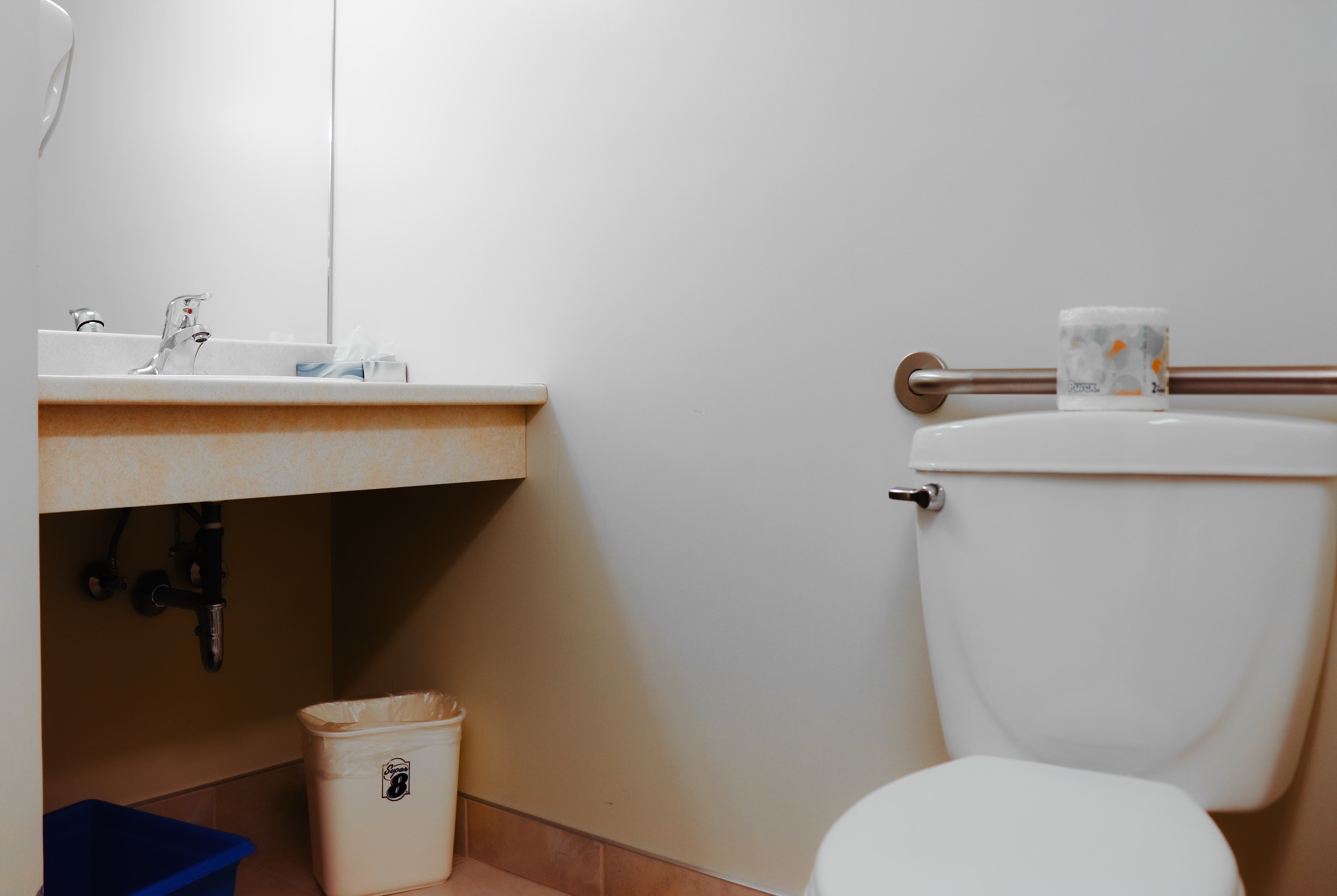 Guest room bath at the Super 8 by Wyndham Campbellton NB in Campbellton, New Brunswick