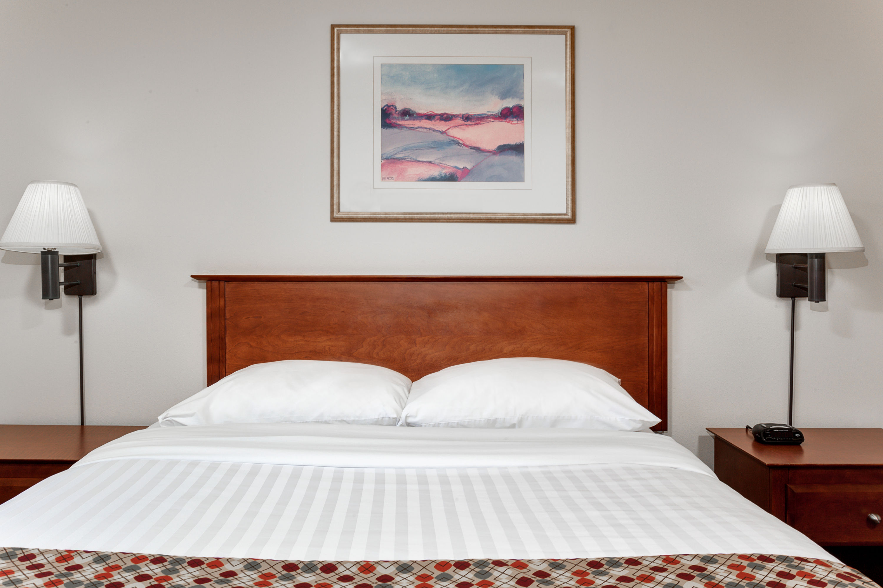 Guest room at the Super 8 by Wyndham Caraquet in Caraquet, New Brunswick