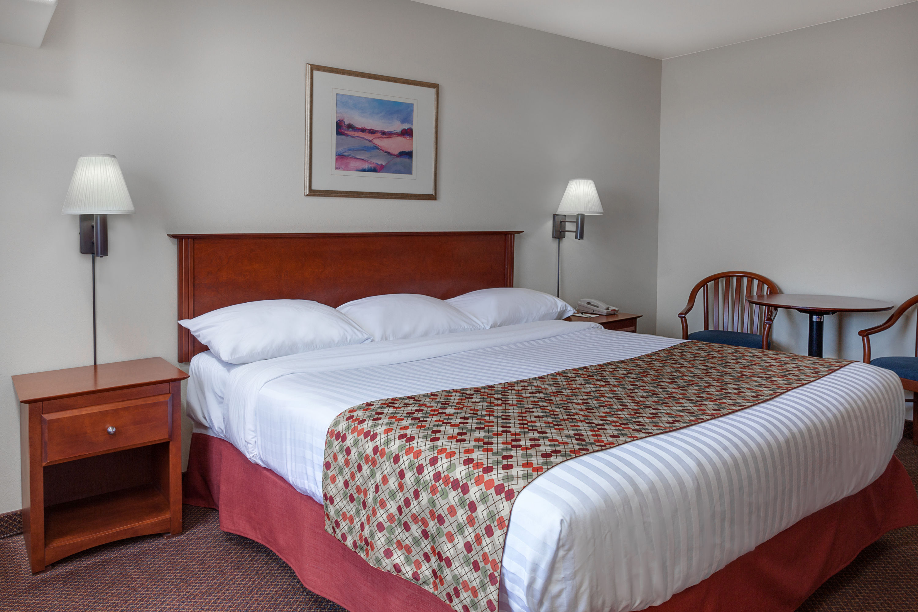 Guest room at the Super 8 by Wyndham Caraquet in Caraquet, New Brunswick