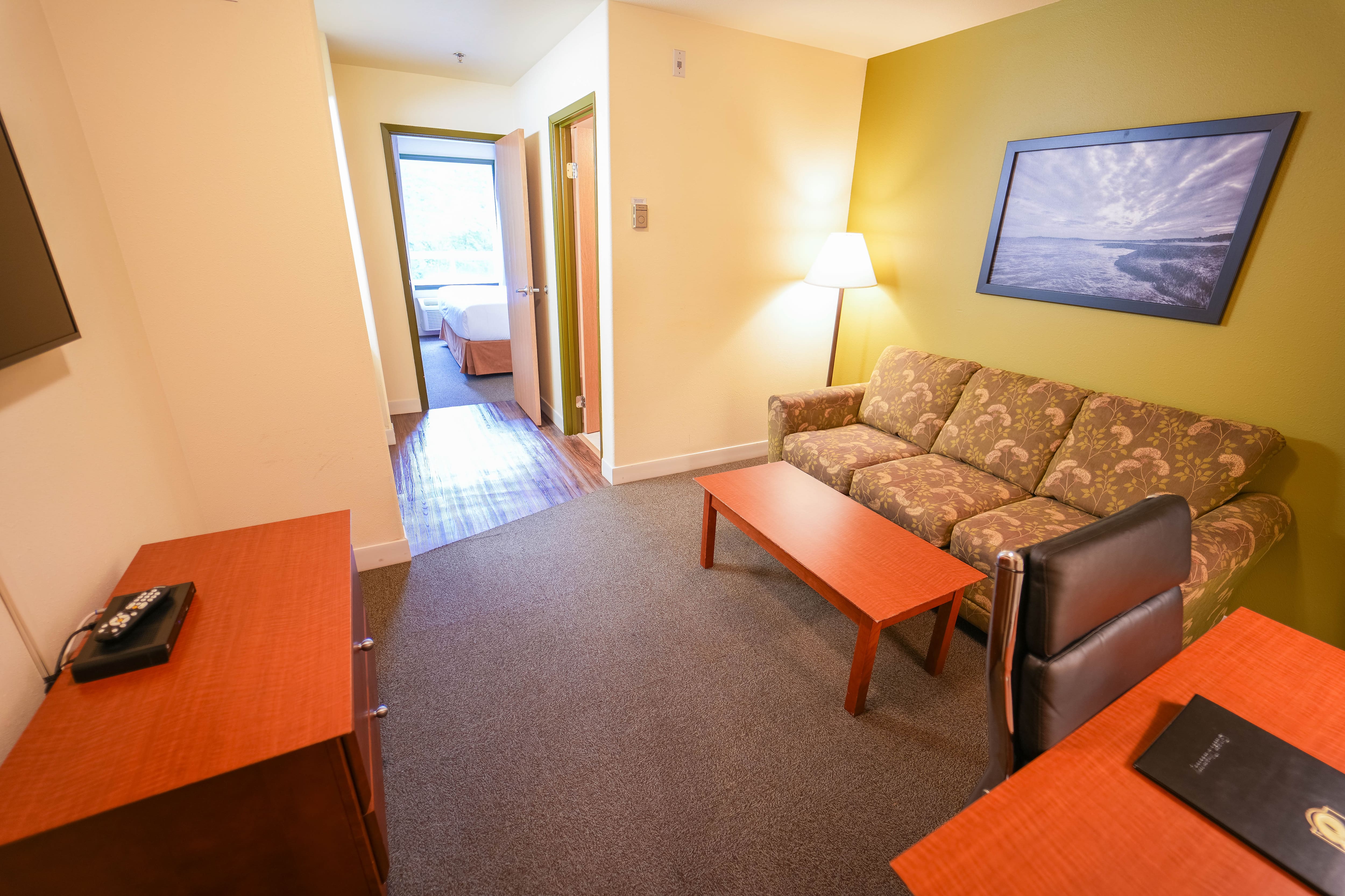 Super 8 by Wyndham Amherst NS suite in Amherst, Nova Scotia