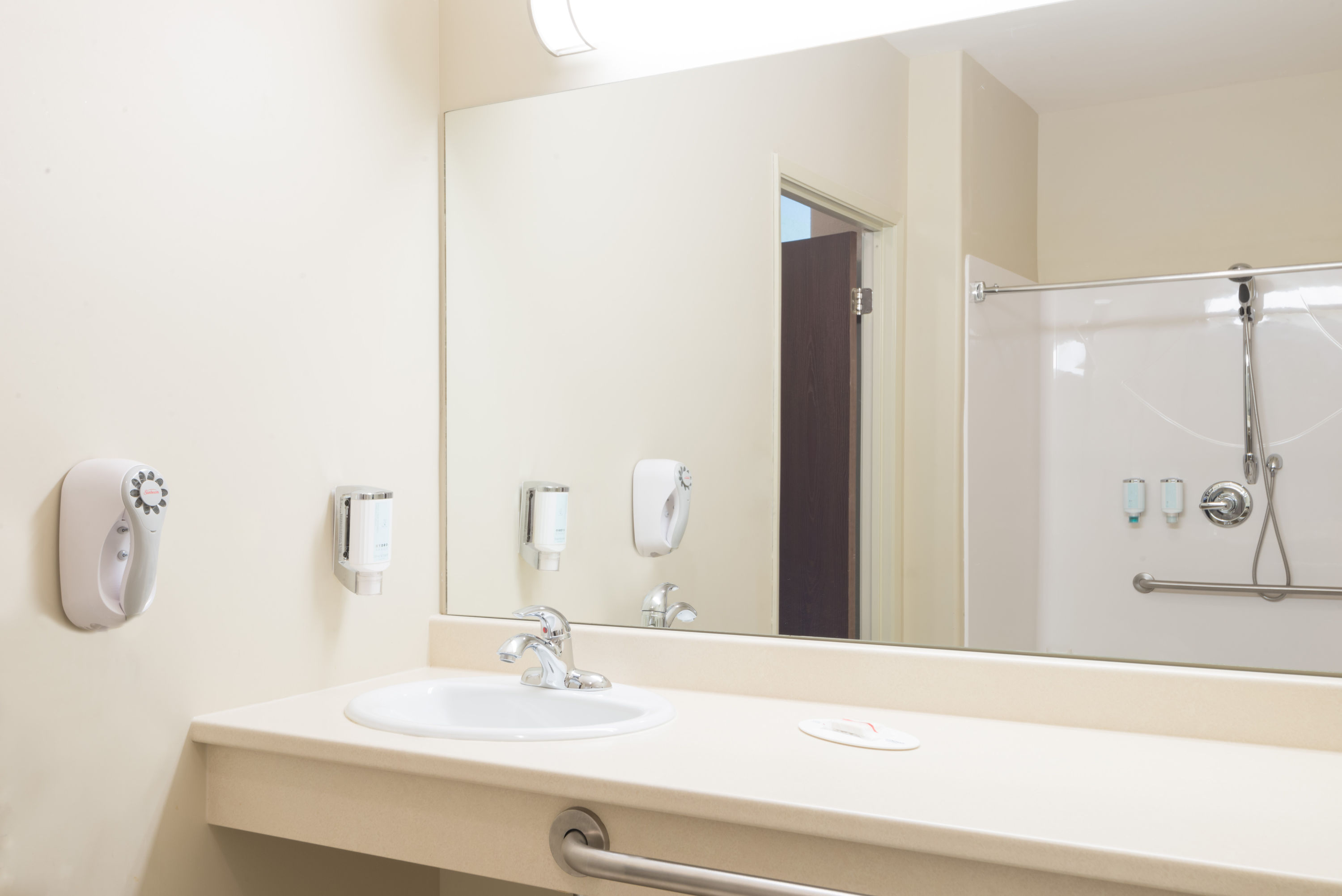 Guest room at the Super 8 by Wyndham Windsor NS in Windsor, Nova Scotia