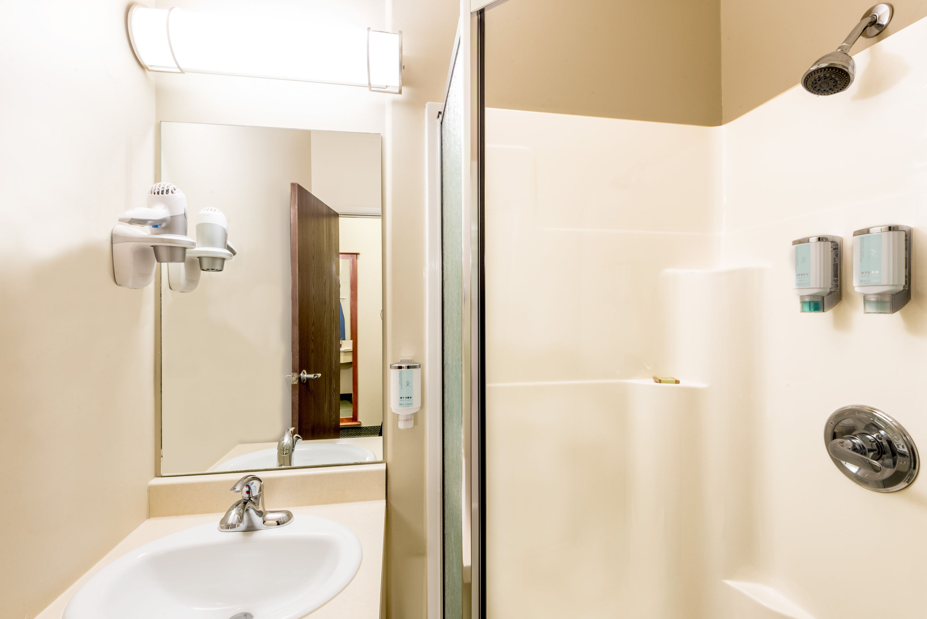 Guest room at the Super 8 by Wyndham Windsor NS in Windsor, Nova Scotia