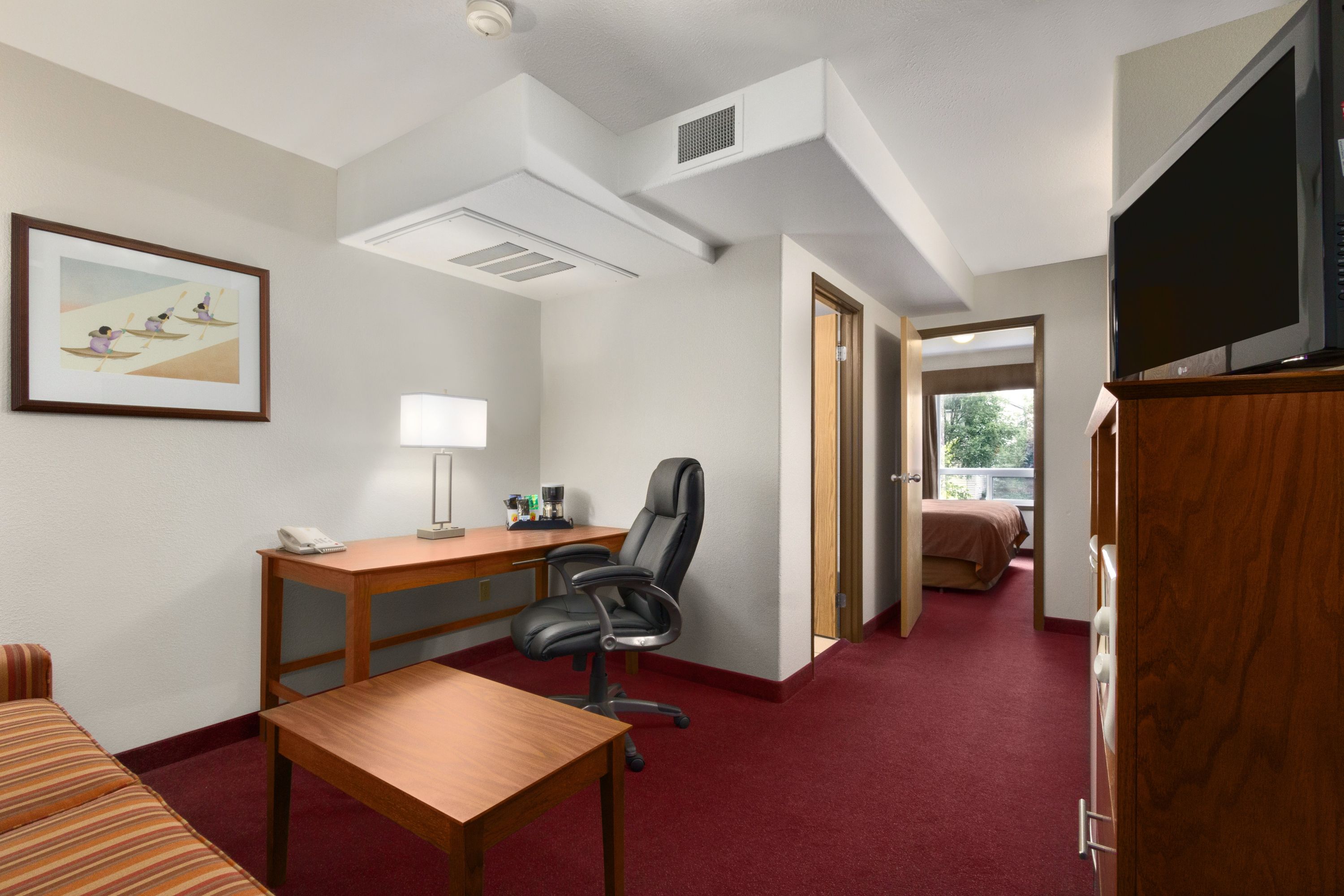 Super 8 by Wyndham Yellowknife suite in Yellowknife, Northwest Territory