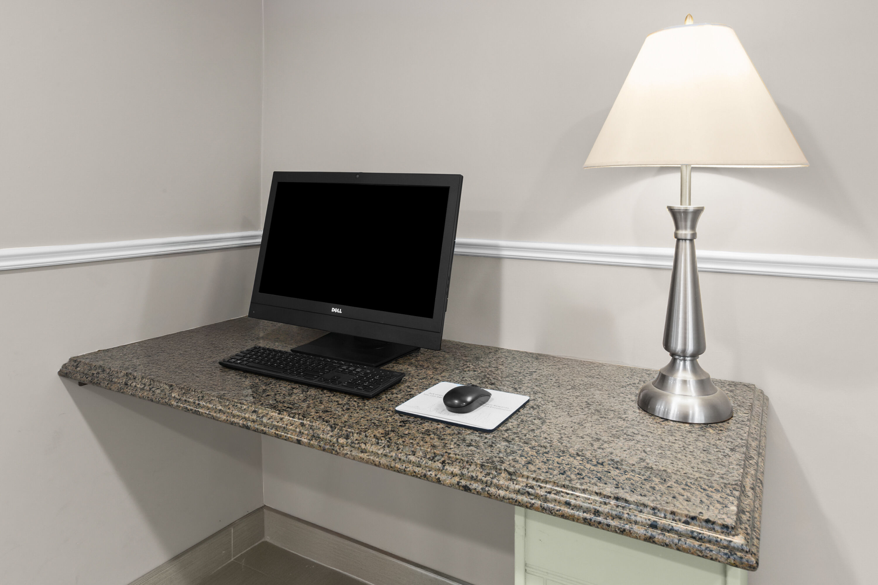Super 8 by Wyndham Gananoque/Country Squire Resort business center in Gananoque, Ontario