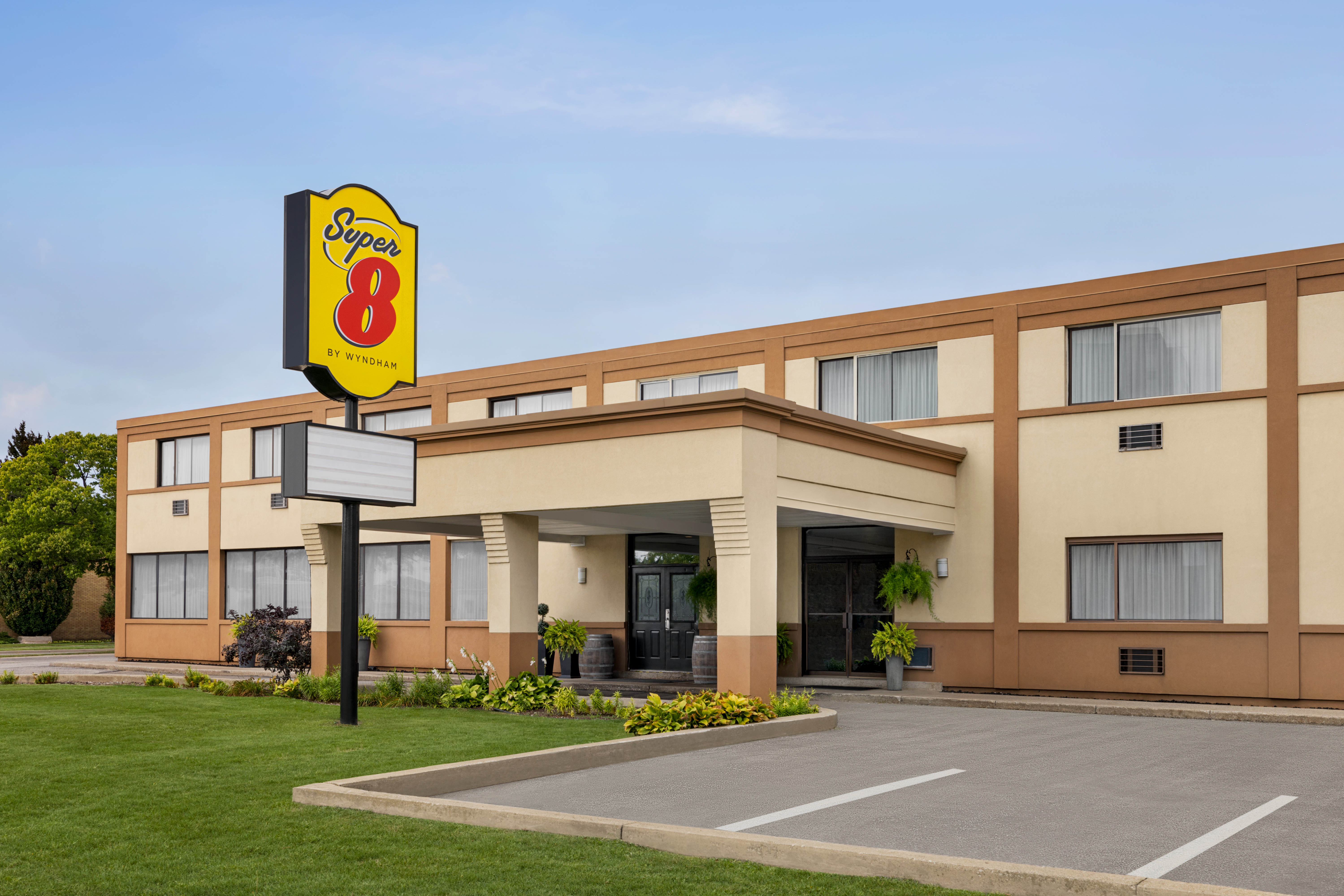 Sarnia racetrack slots