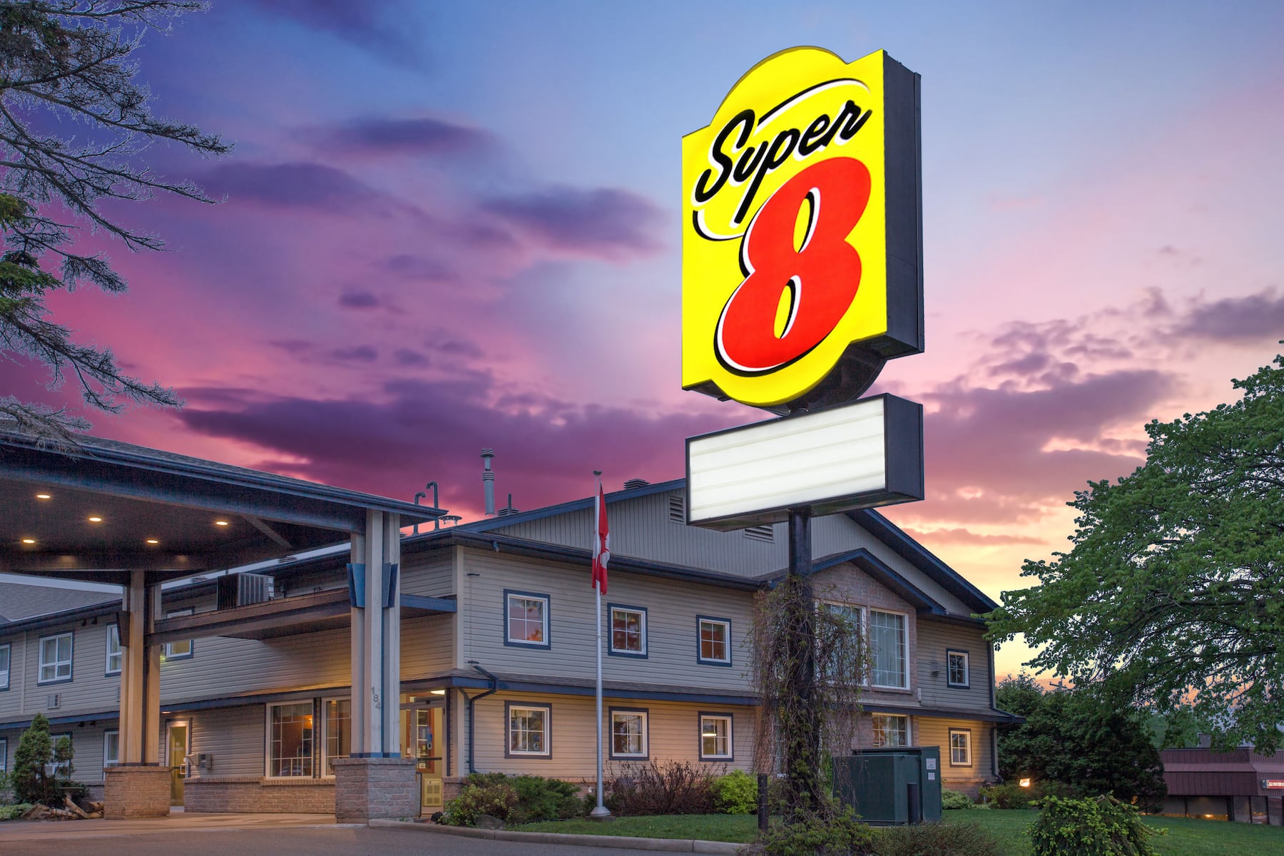 Super 8 by Wyndham Sault Ste Marie On Sault Ste Marie, ON Hotels Super 8 by Wyndham Sault Ste Marie On Sault Ste Marie, ON Hotels