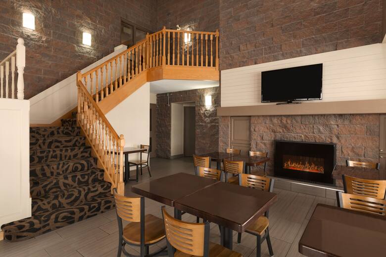 Super 8 Timmins ON hotel lobby in Timmins, Ontario