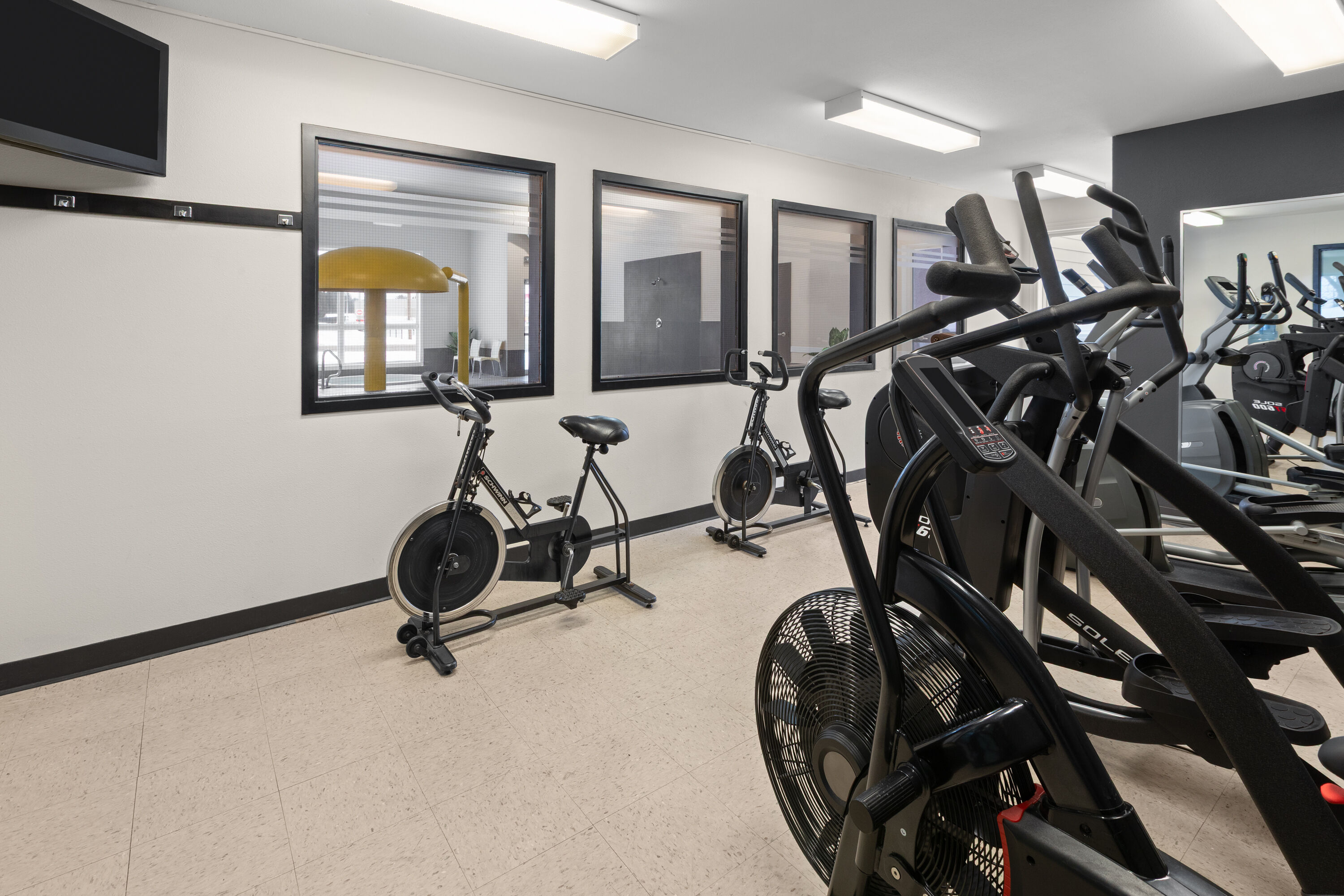 Fitness room at Super 8 by Wyndham Trois-Rivieres in Trois-Rivieres, Quebec