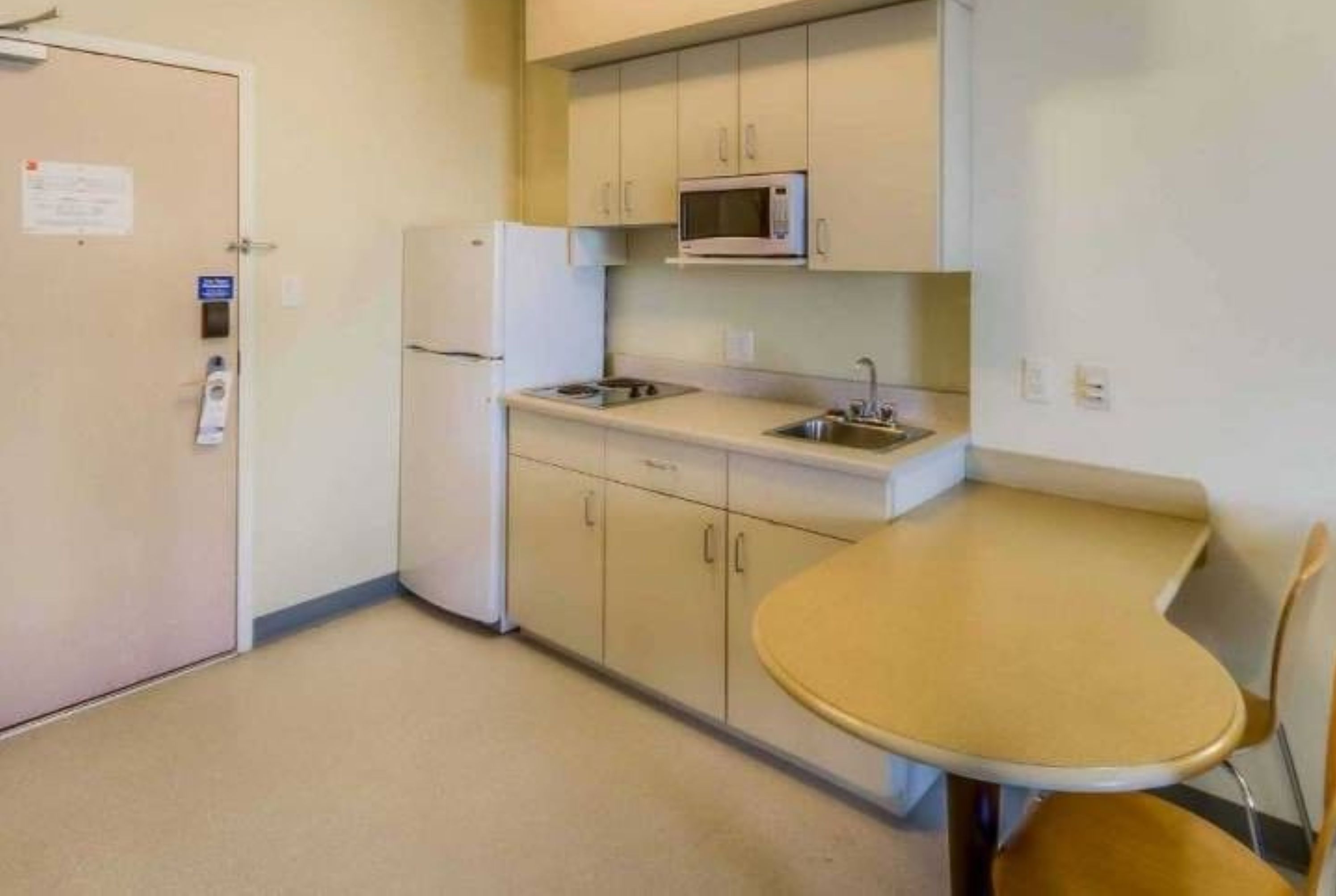 Super 8 by Wyndham Estevan suite kitchen in Estevan, Saskatchewan