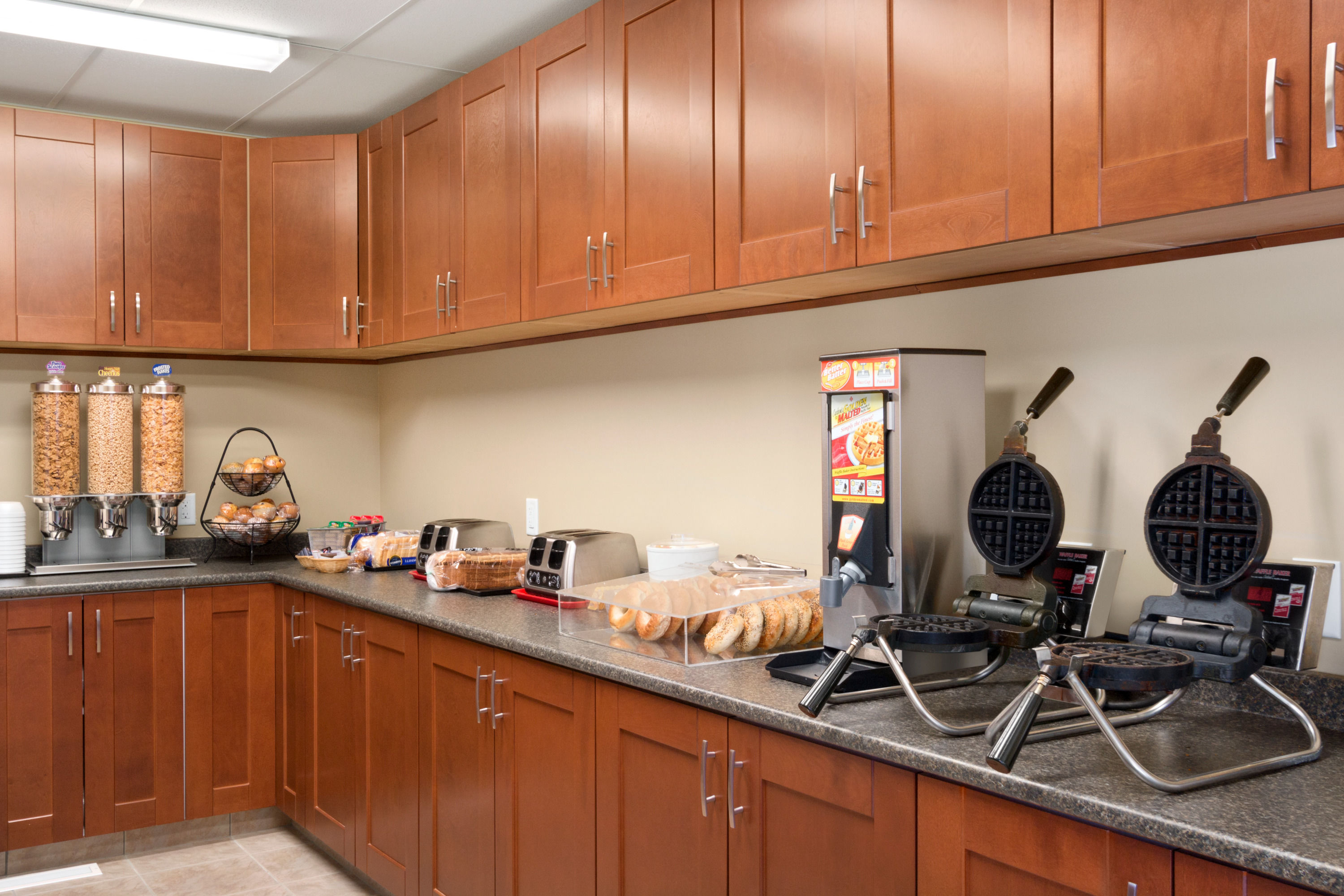 Super 8 by Wyndham Regina restaurant in Regina, Saskatchewan