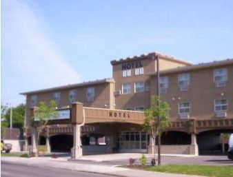 Exterior of Super 8 by Wyndham Saskatoon Near Downtown hotel in Saskatoon, Saskatchewan