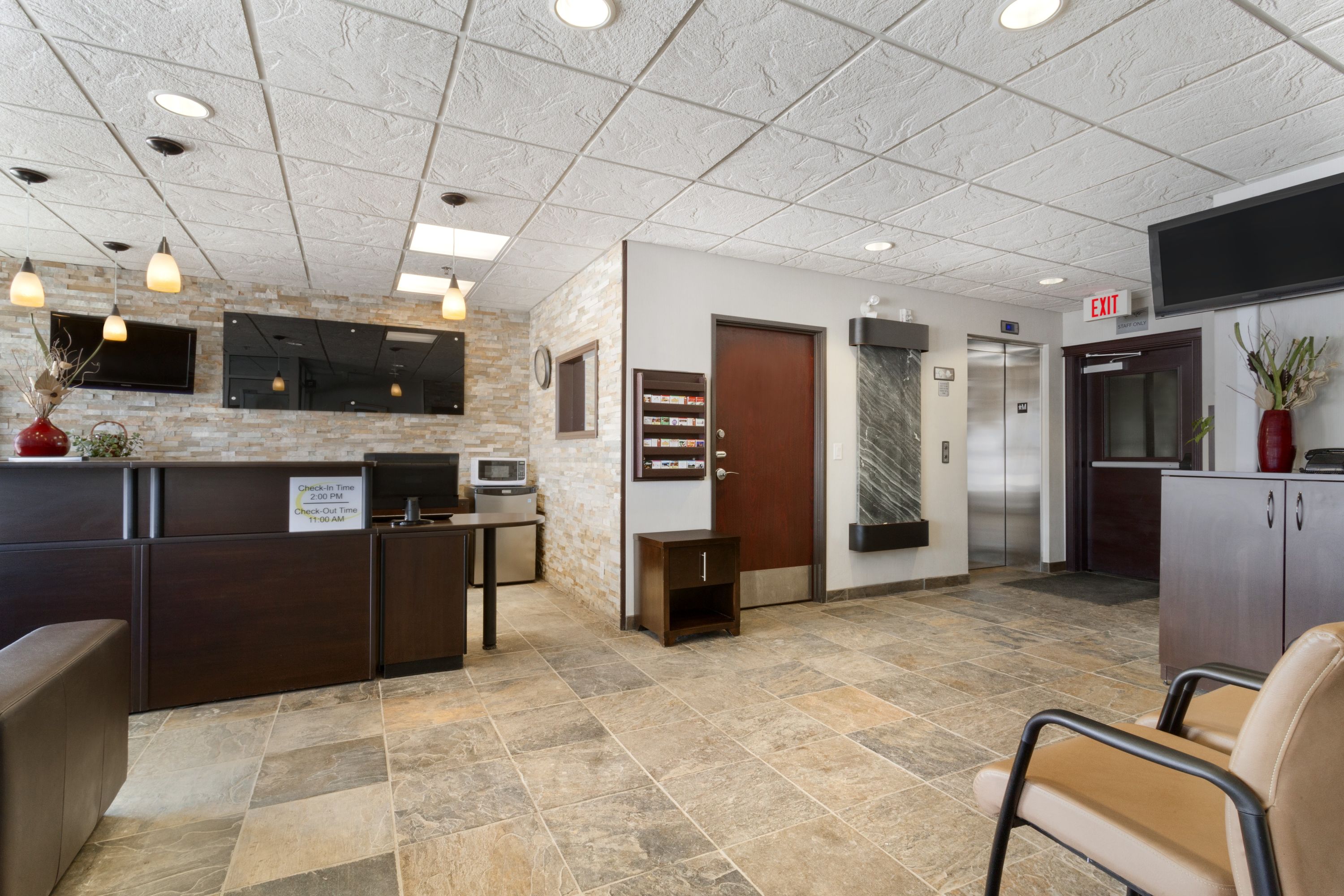 Super 8 By Wyndham Saskatoon Near Downtown Saskatoon Sk
