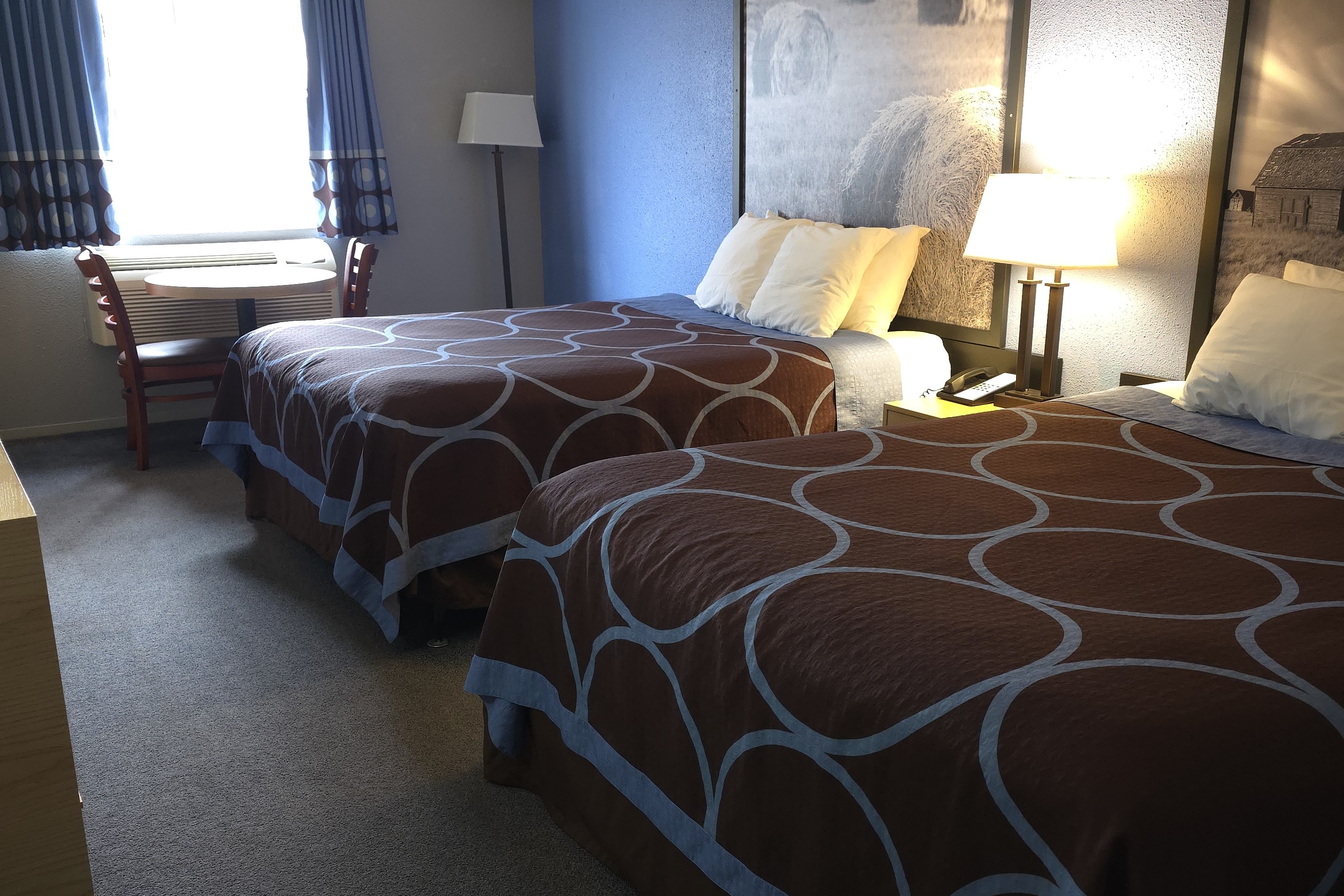 Guest room at the Super 8 by Wyndham Swift Current in Swift Current, Saskatchewan